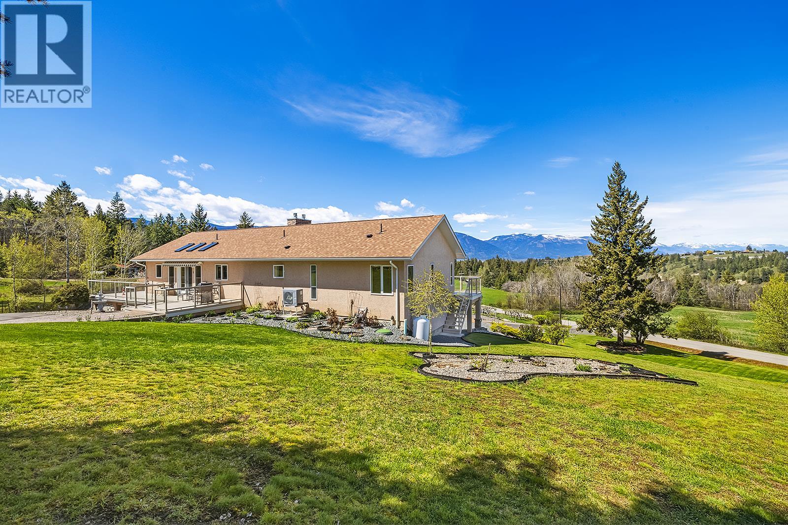 2489 38th Street, Canyon, British Columbia  V0B 1G2 - Photo 34 - 10384600
