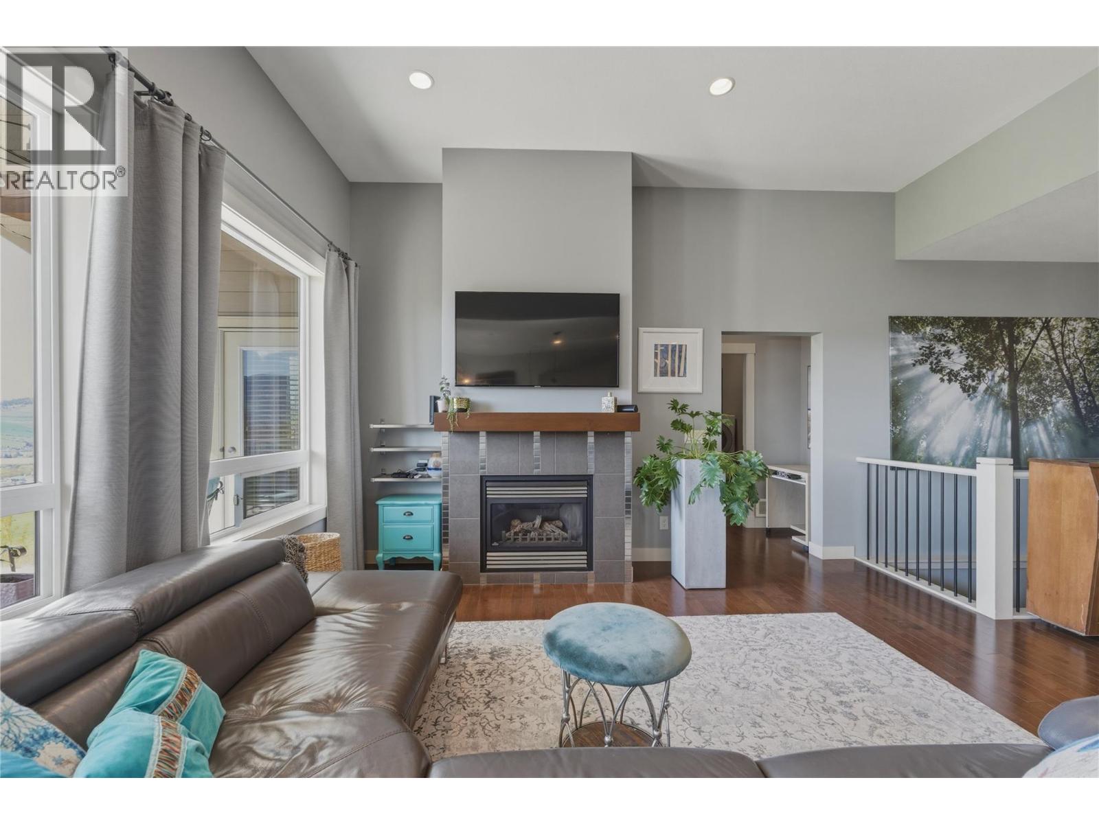 4116 Leatherback Road, Vernon, British Columbia  V1T 9W4 - Photo 12 - 10384402