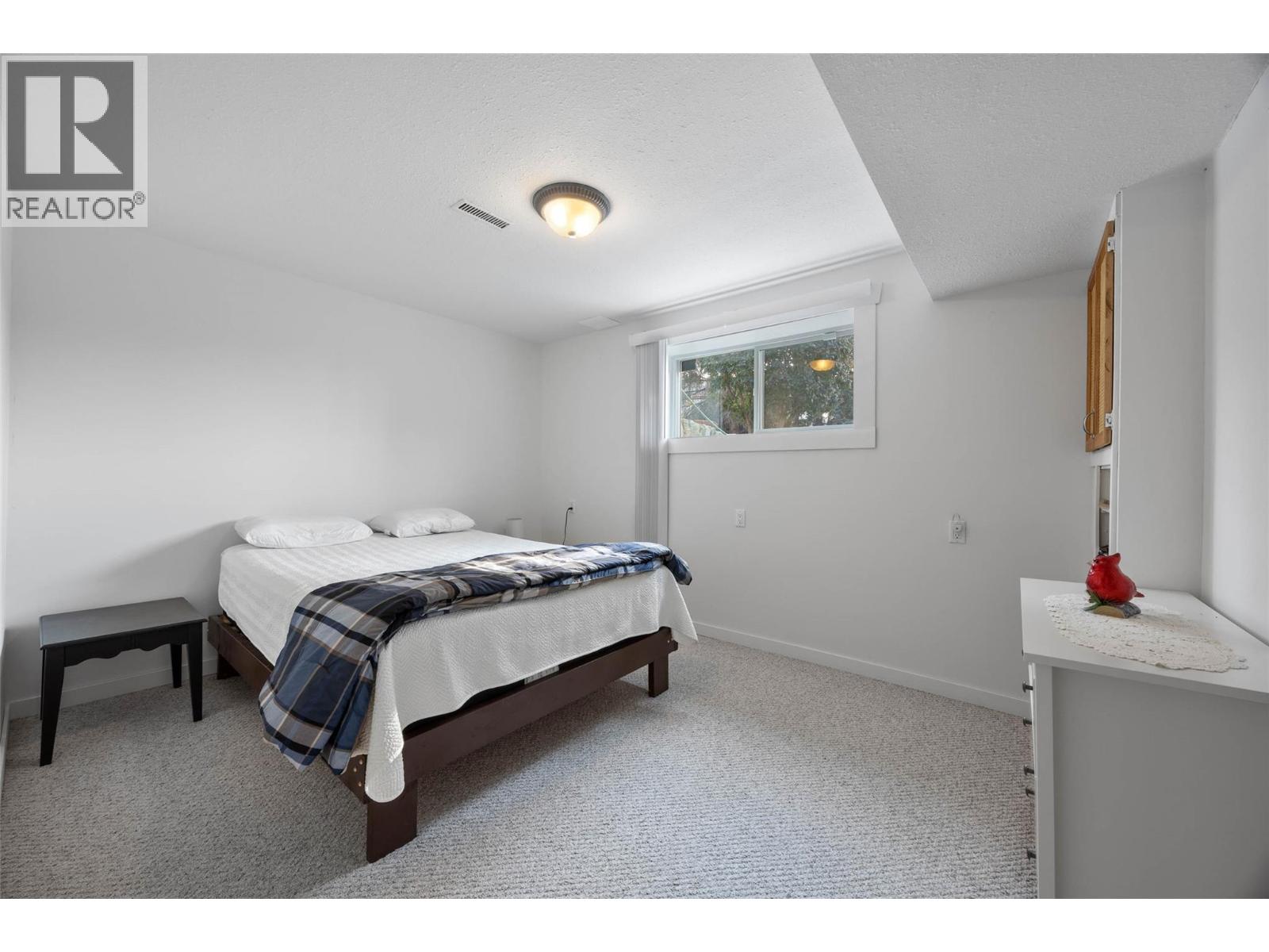 2402 Parkview Drive, Kamloops, British Columbia  V2B 7J1 - Photo 23 - 10384956