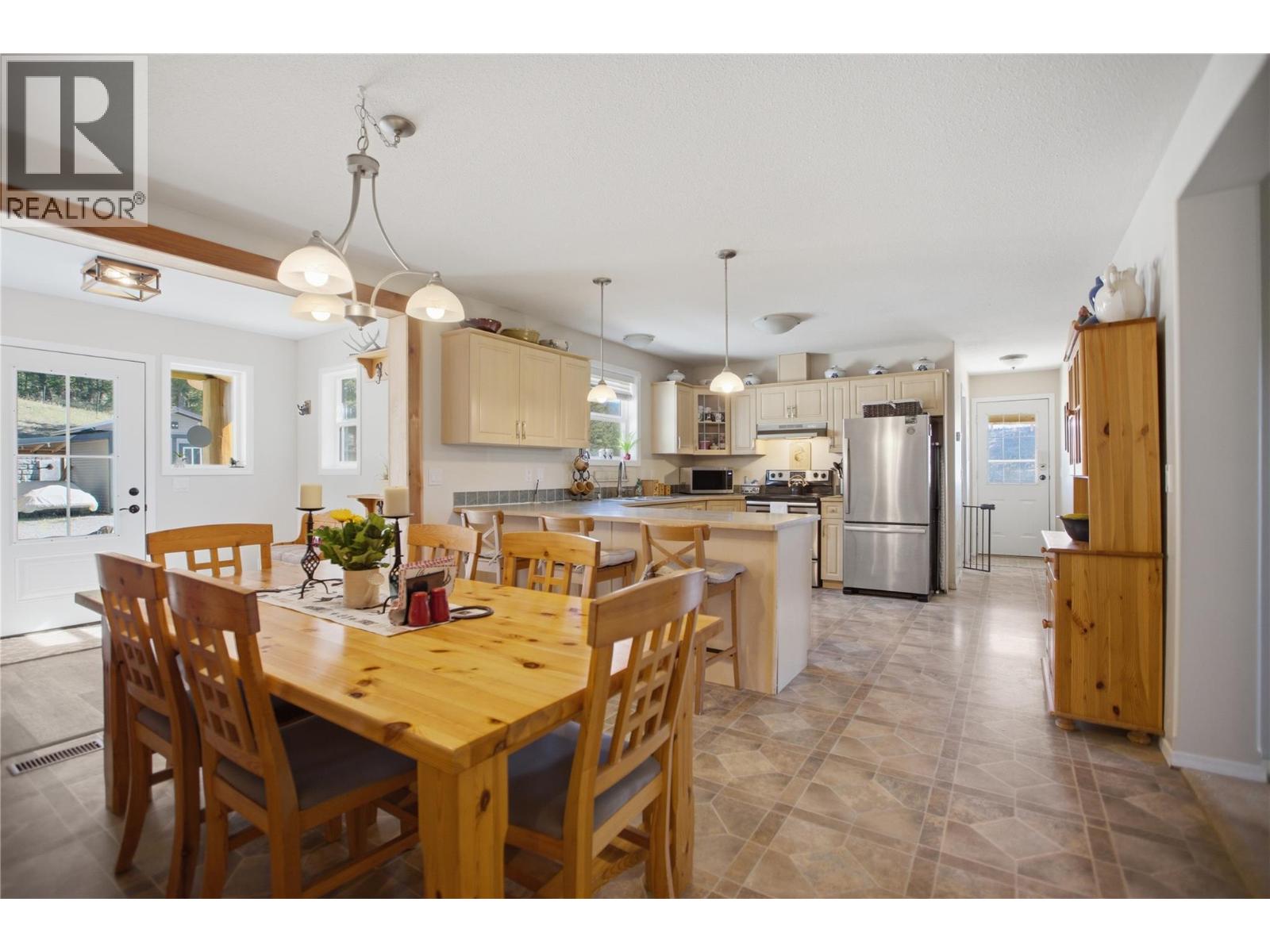 4205 Kristianson Road, Monte Lake, British Columbia  V0E 2N0 - Photo 29 - 10384973
