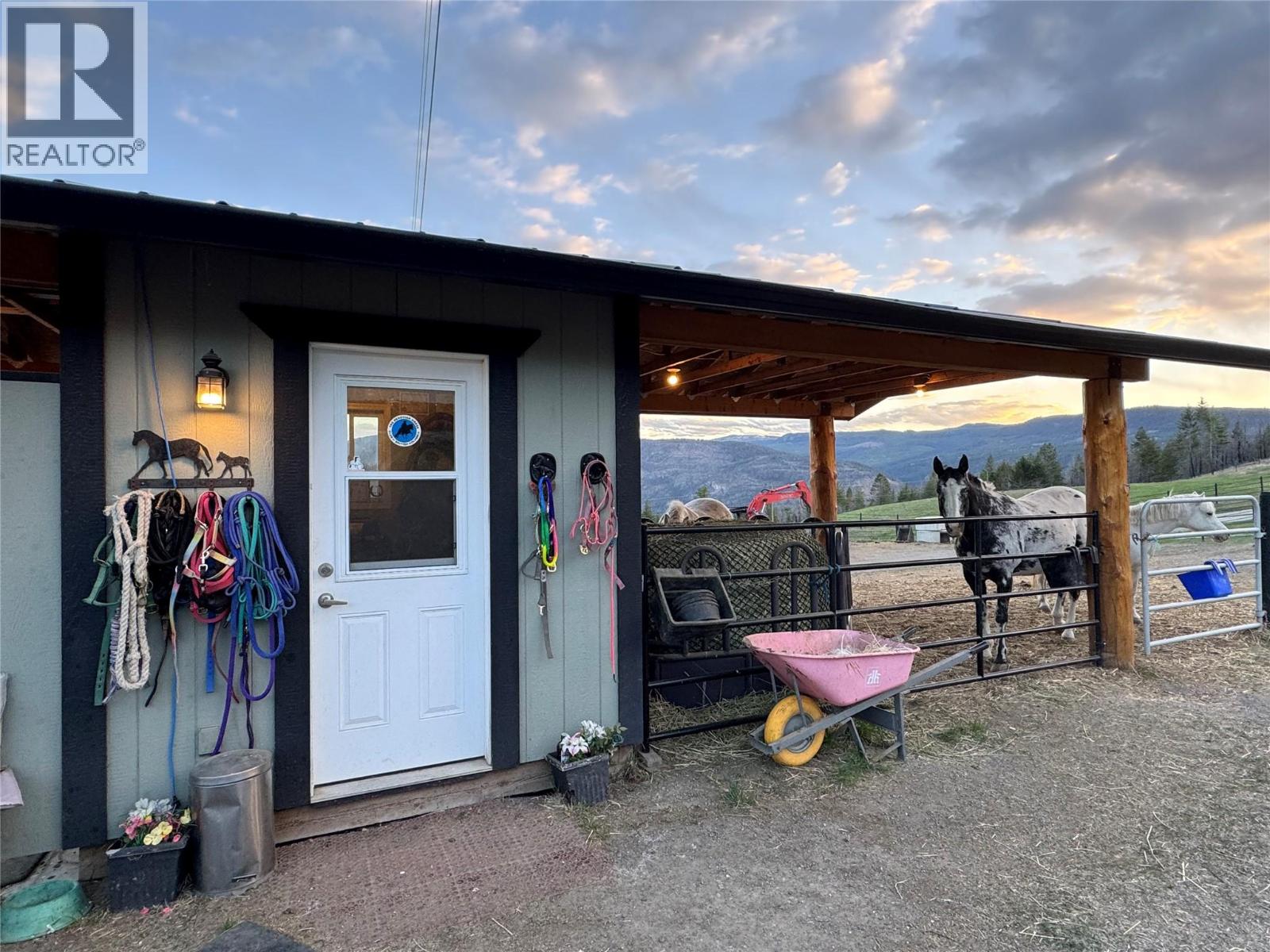 4205 Kristianson Road, Monte Lake, British Columbia  V0E 2N0 - Photo 51 - 10384973