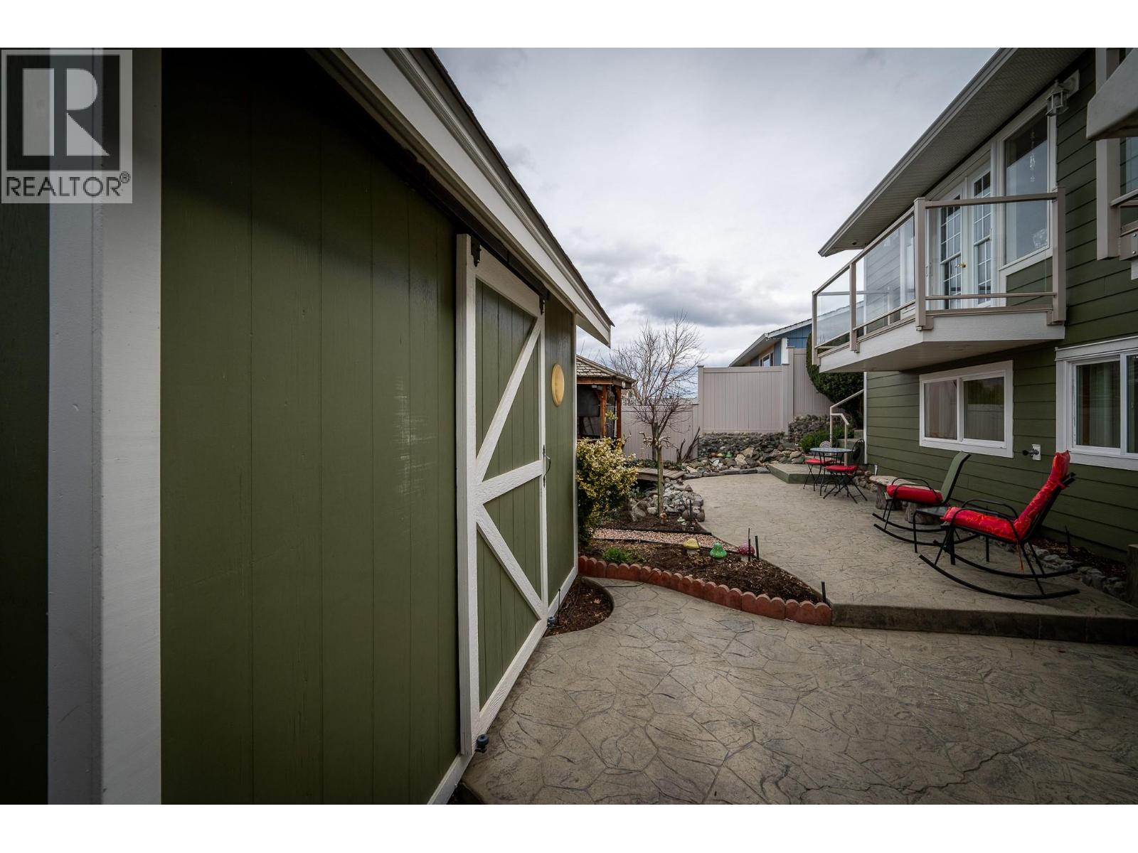 694 Lombard Street, Kamloops, British Columbia  V2C 5W6 - Photo 27 - 10384949