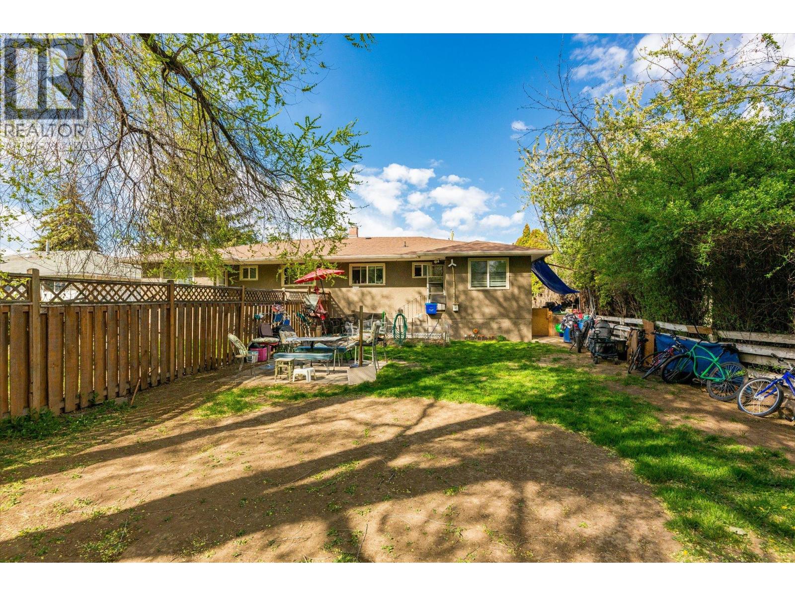 1333 Belaire Avenue, Kelowna, British Columbia  V1Y 6B8 - Photo 6 - 10384914