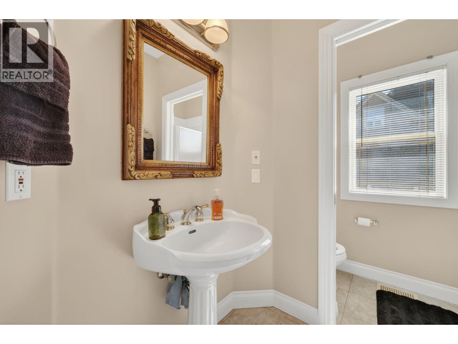 248 Pendragon Place, Kelowna, British Columbia  V1V 1N2 - Photo 31 - 10384885