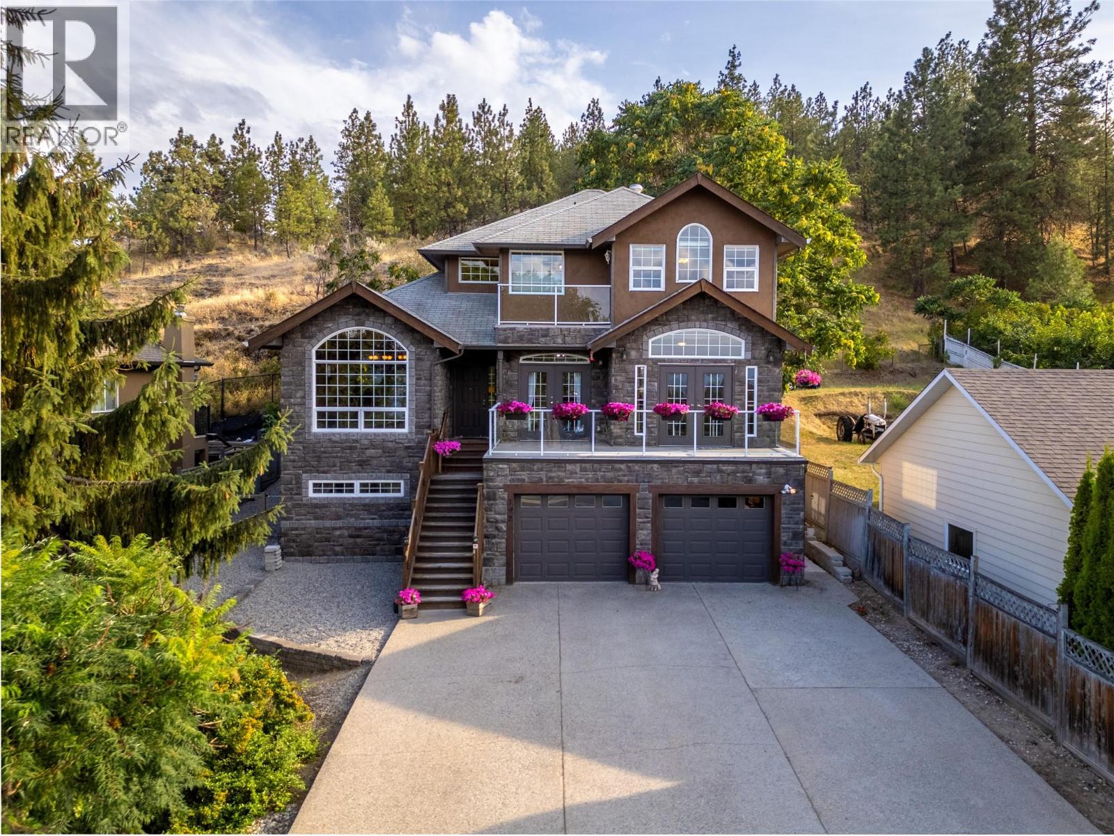 192 Lakehill Road, kaleden, British Columbia