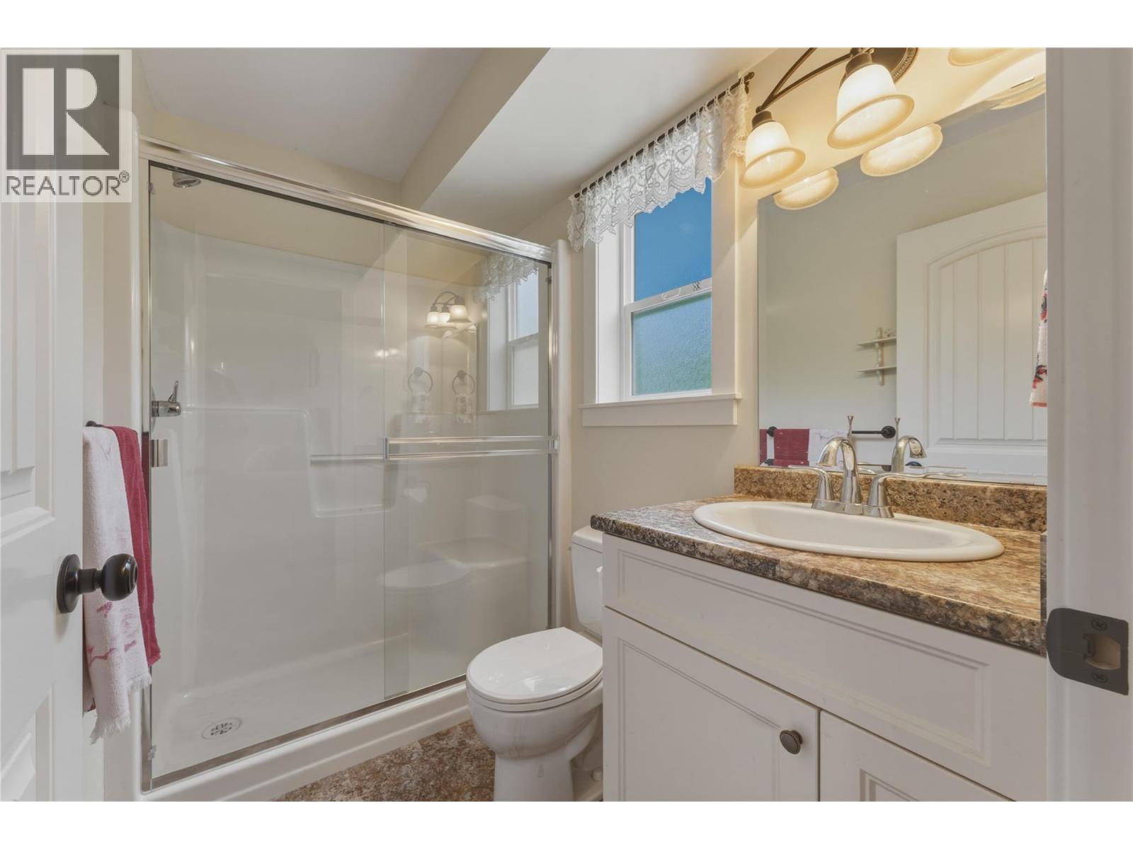 4149 4th Street, Vernon, British Columbia  V1H 1Z1 - Photo 24 - 10384213