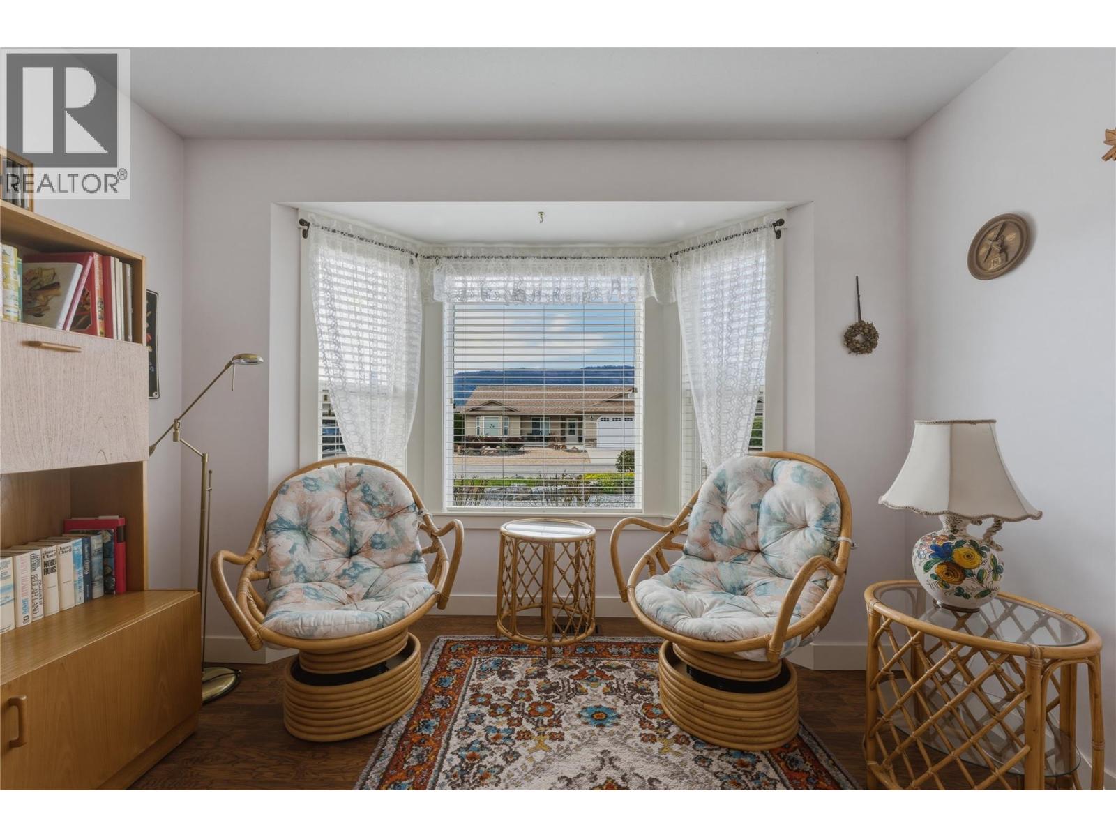 4149 4th Street, Vernon, British Columbia  V1H 1Z1 - Photo 3 - 10384213