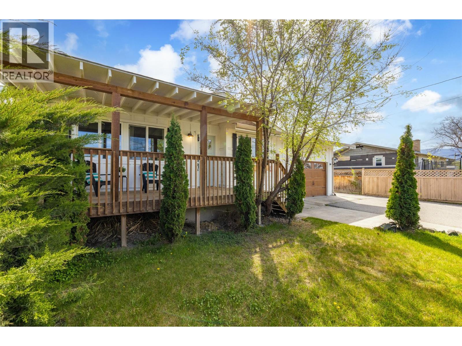 505 Hollywood Road S, Kelowna, British Columbia  V1X 3T2 - Photo 3 - 10384953