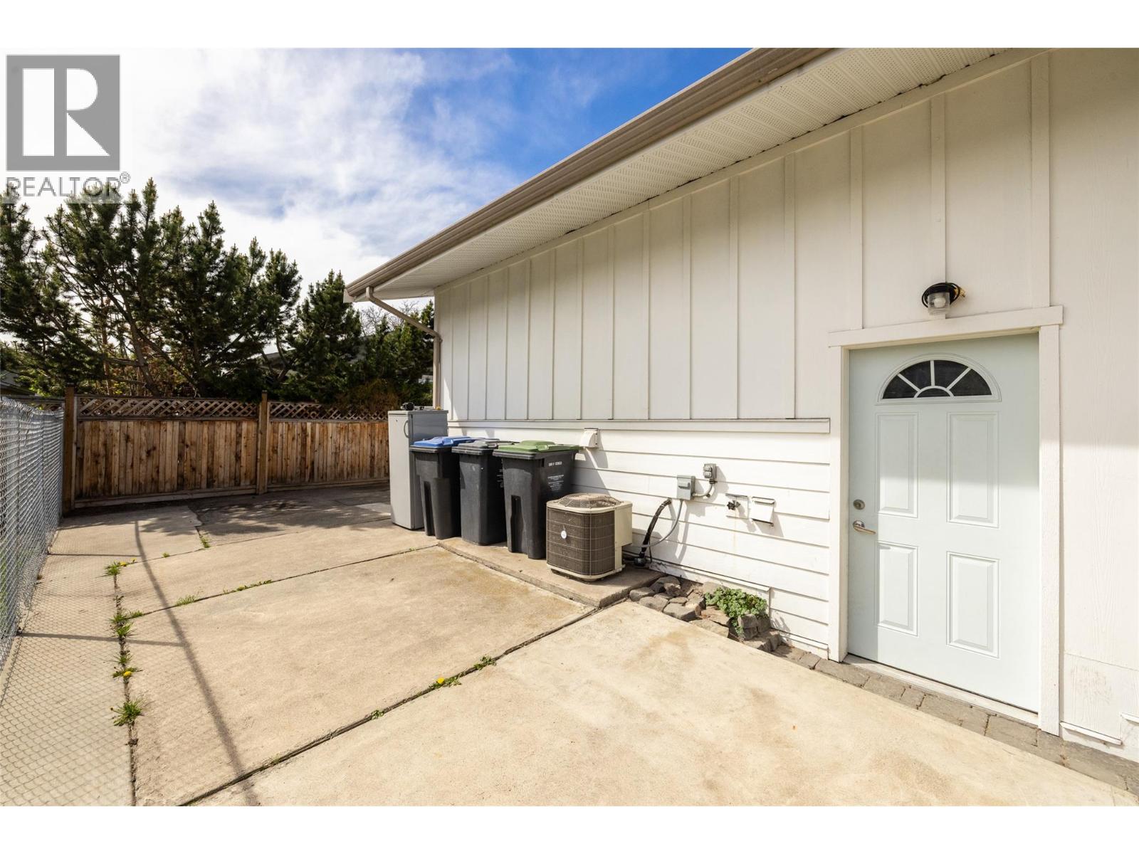 505 Hollywood Road S, Kelowna, British Columbia  V1X 3T2 - Photo 33 - 10384953