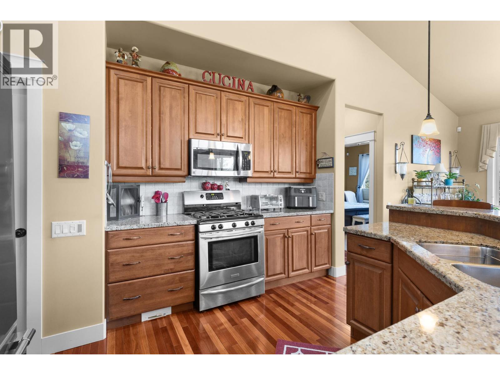 2284 Pine Vista Place, Westbank, British Columbia  V4T 2Y1 - Photo 15 - 10384695