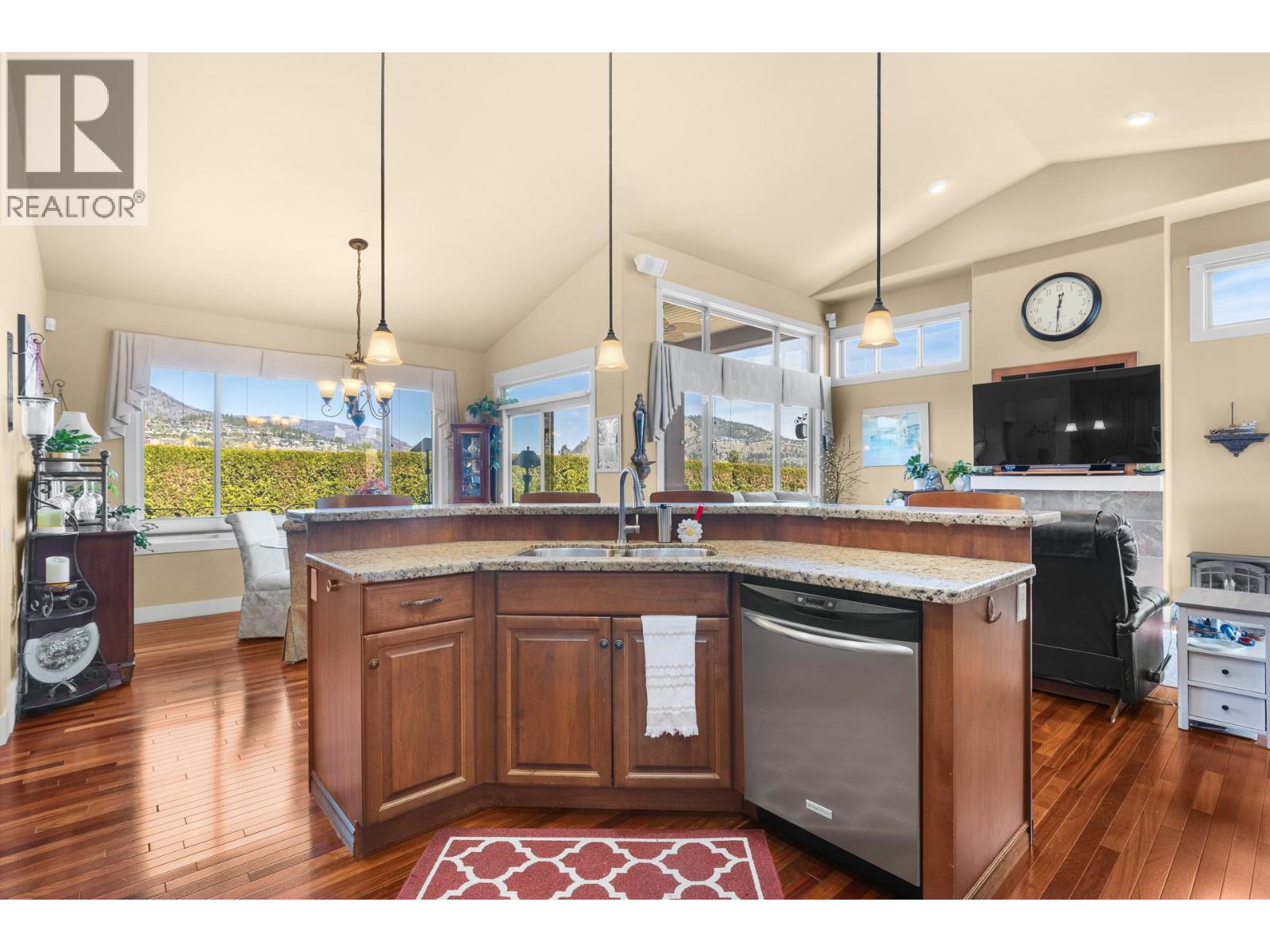 2284 Pine Vista Place, Westbank, British Columbia  V4T 2Y1 - Photo 16 - 10384695