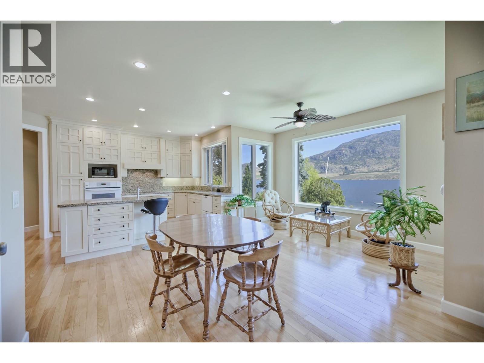 10411 81st Street, Osoyoos, British Columbia  V0H 1V2 - Photo 6 - 10384433