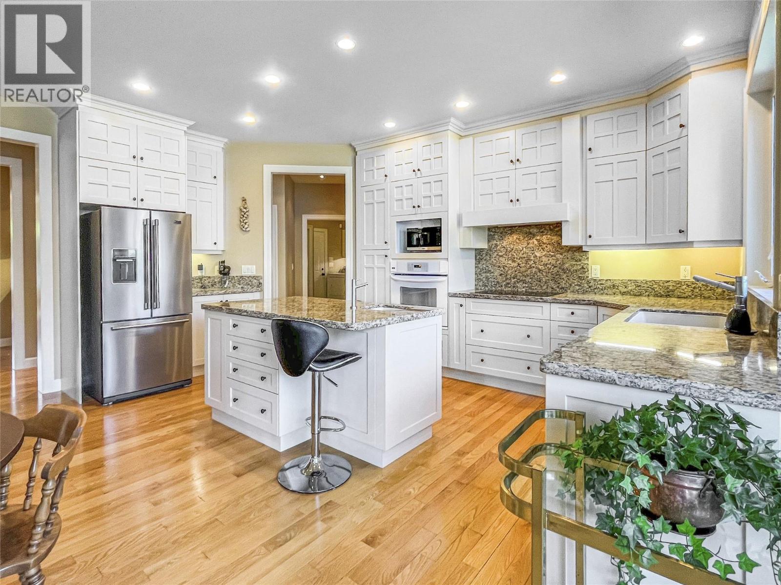 10411 81st Street, Osoyoos, British Columbia  V0H 1V2 - Photo 69 - 10384433