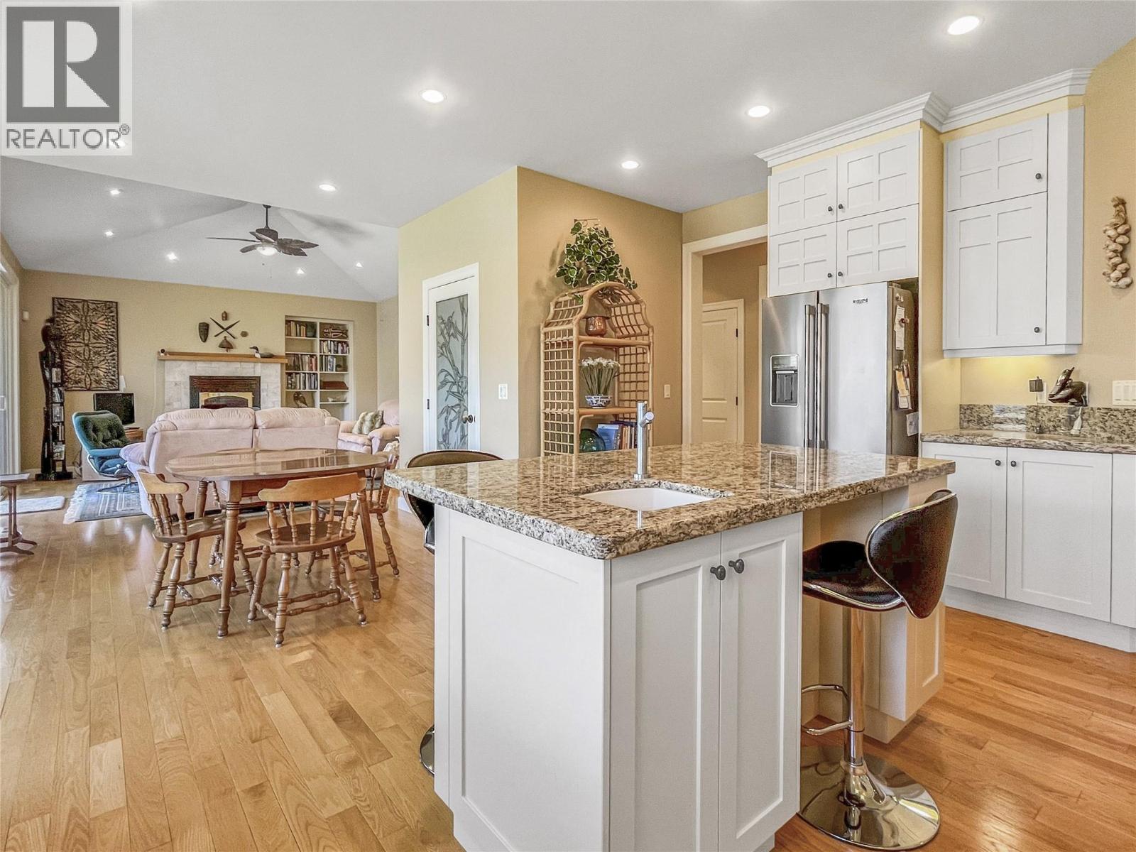 10411 81st Street, Osoyoos, British Columbia  V0H 1V2 - Photo 71 - 10384433