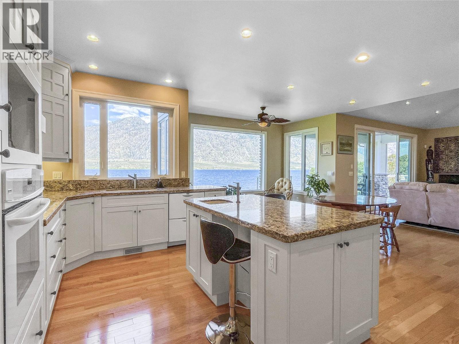 10411 81st Street, Osoyoos, British Columbia  V0H 1V2 - Photo 74 - 10384433