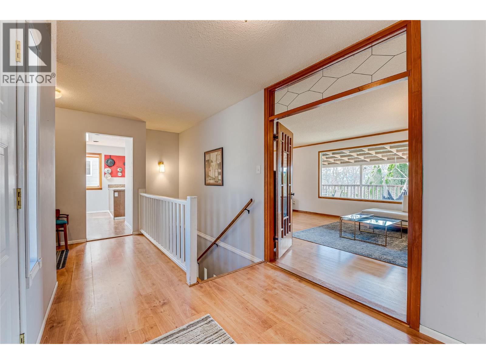 4316 Cascade Drive, Vernon, British Columbia  V1T 8K3 - Photo 5 - 10384910
