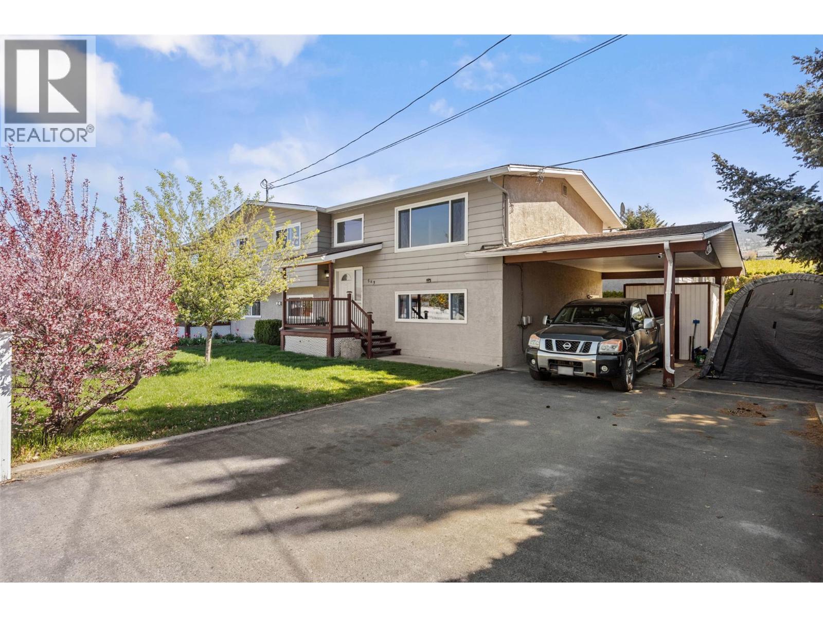 563 Hemlock Road, kelowna, British Columbia