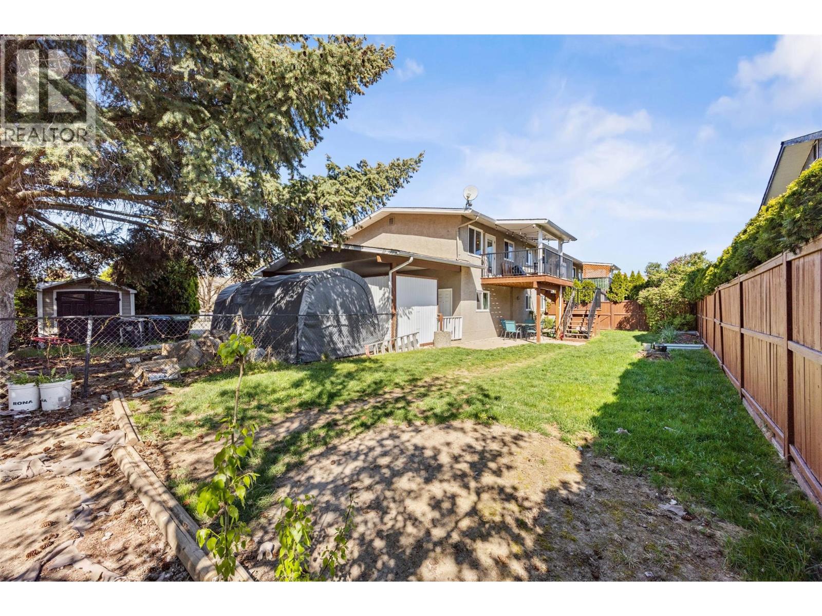 563 Hemlock Road, Kelowna, British Columbia  V1X 4W8 - Photo 40 - 10384558