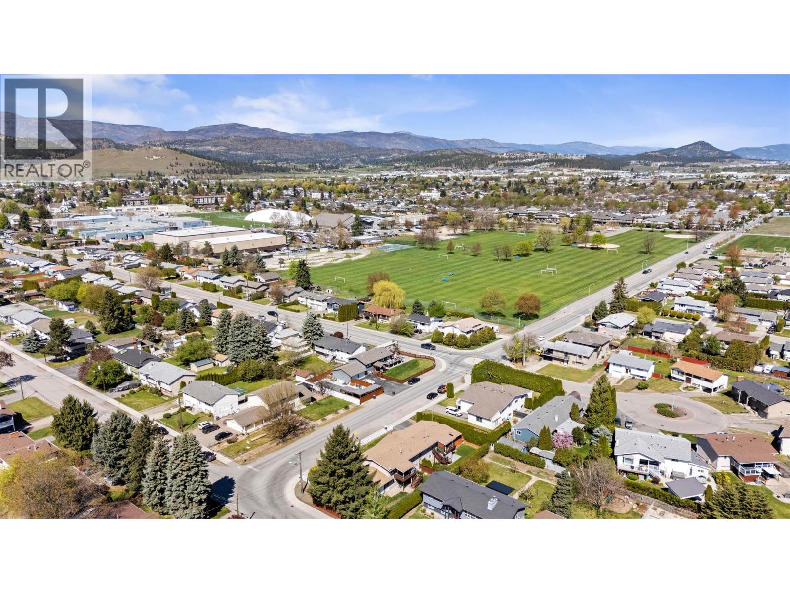 563 Hemlock Road, Kelowna, British Columbia  V1X 4W8 - Photo 41 - 10384558