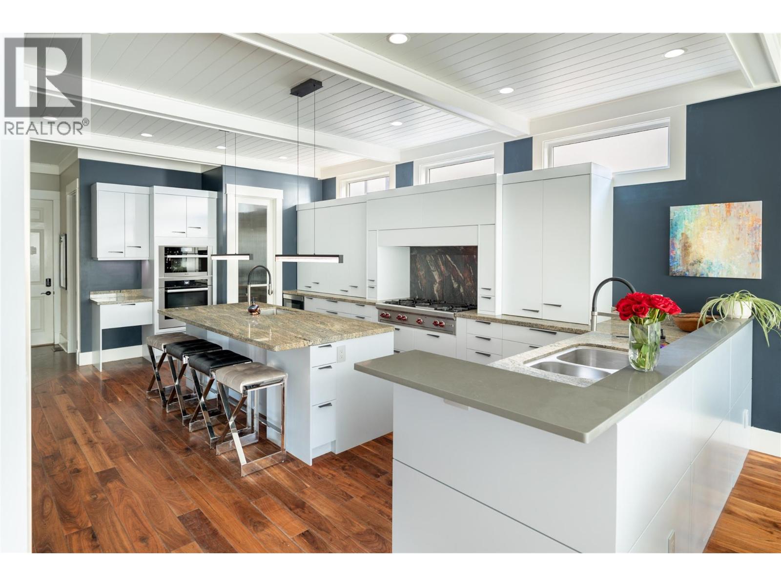 3908 Bluebird Road, Kelowna, British Columbia  V1W 1X6 - Photo 10 - 10383006