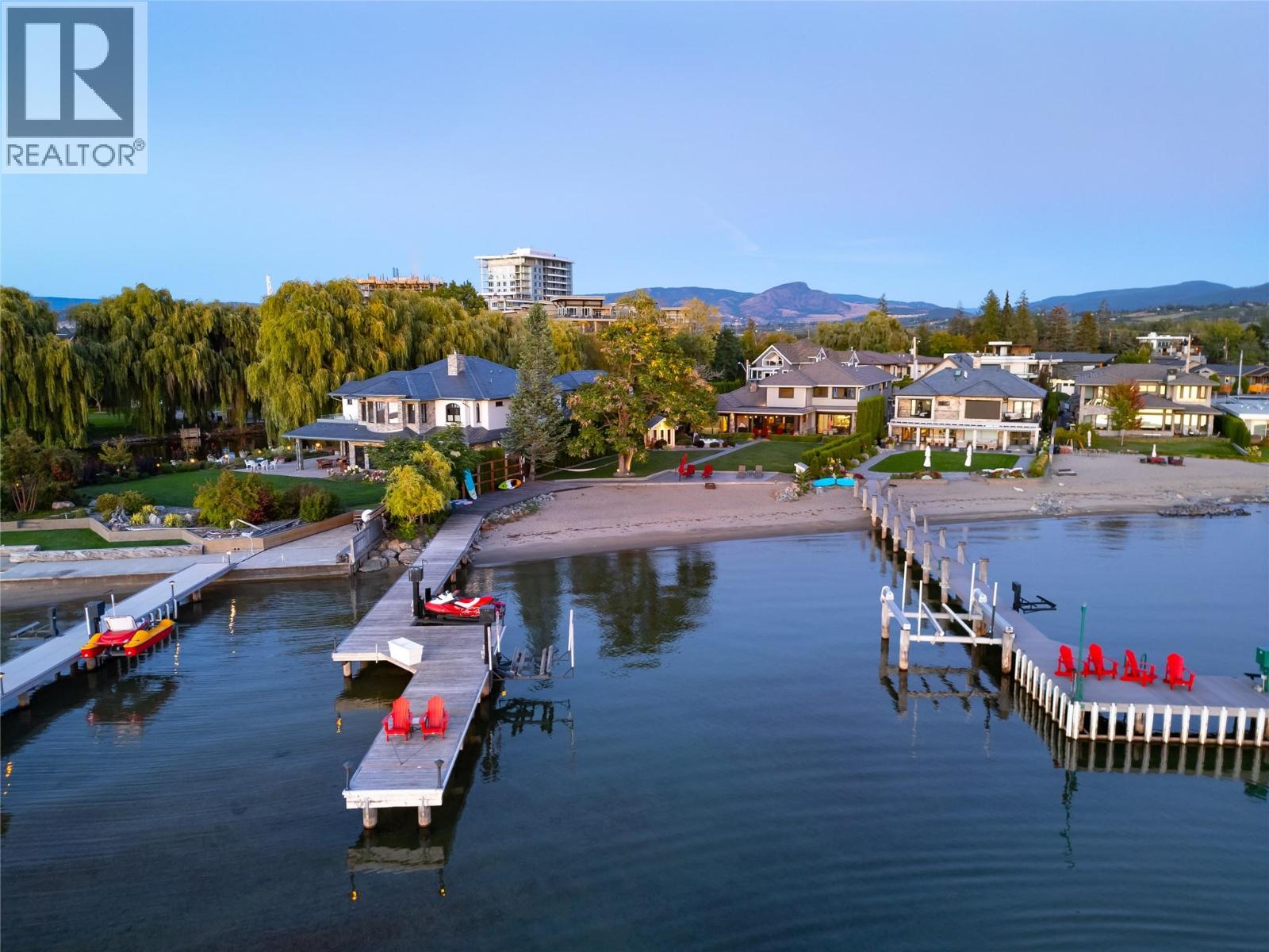 3908 Bluebird Road, Kelowna, British Columbia  V1W 1X6 - Photo 3 - 10383006