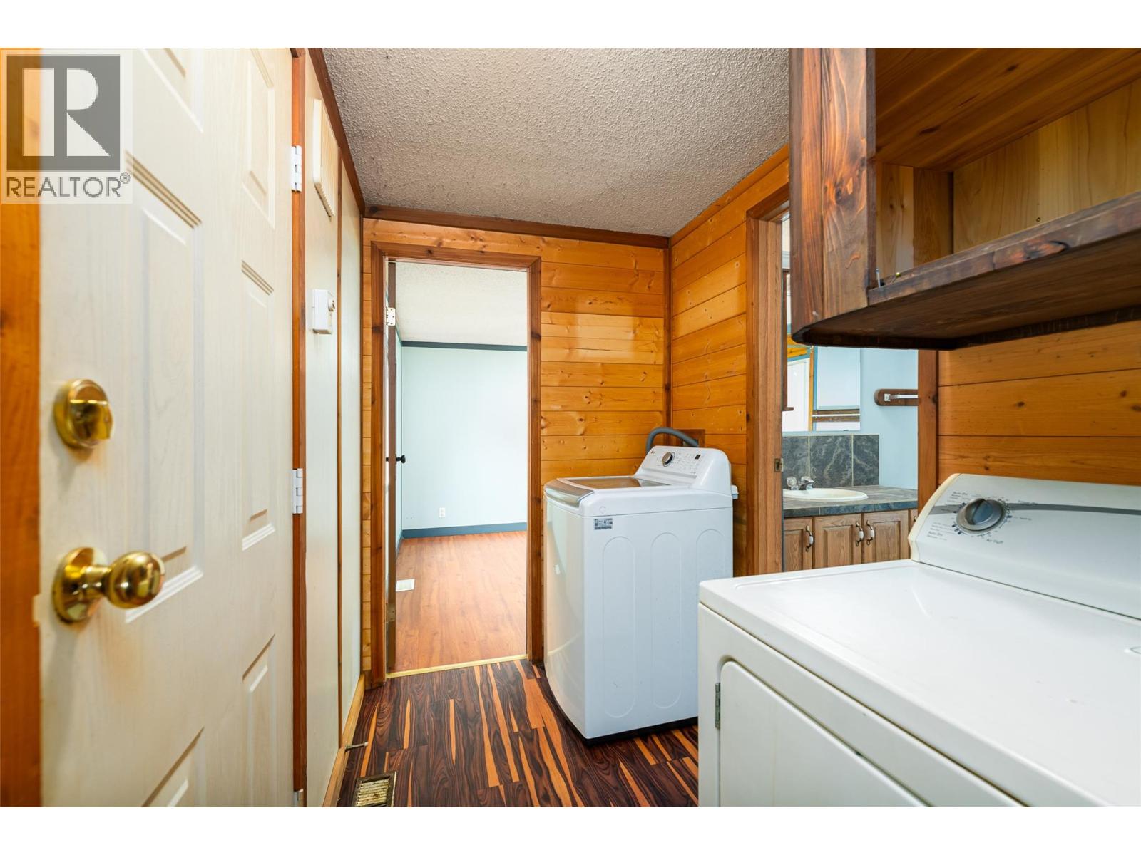 420 Macleod Street, Kitchener, British Columbia  V0B 1W1 - Photo 11 - 10384921