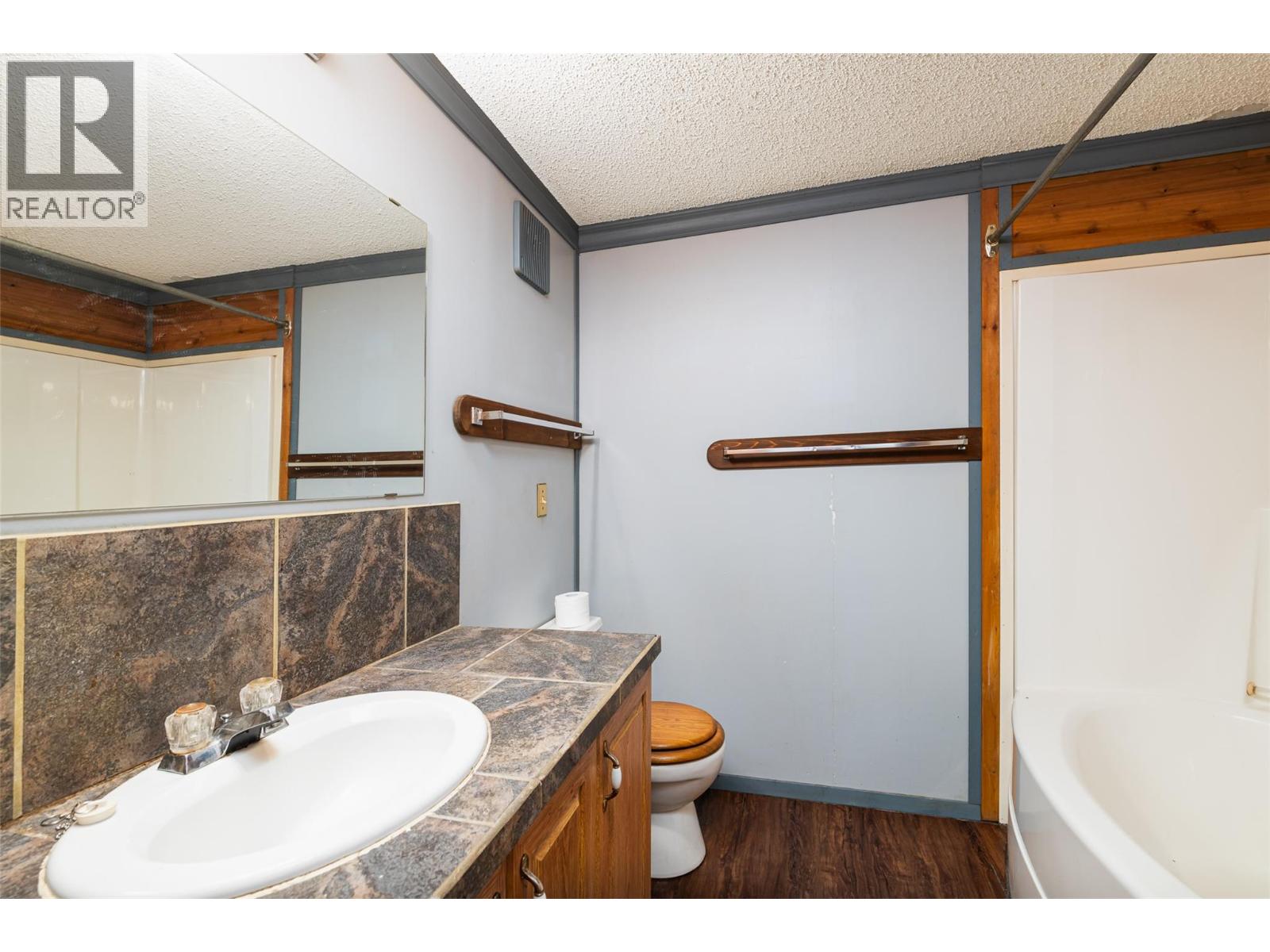 420 Macleod Street, Kitchener, British Columbia  V0B 1W1 - Photo 12 - 10384921