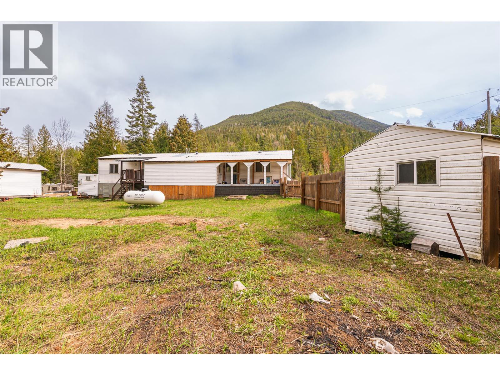 420 Macleod Street, Kitchener, British Columbia  V0B 1W1 - Photo 21 - 10384921