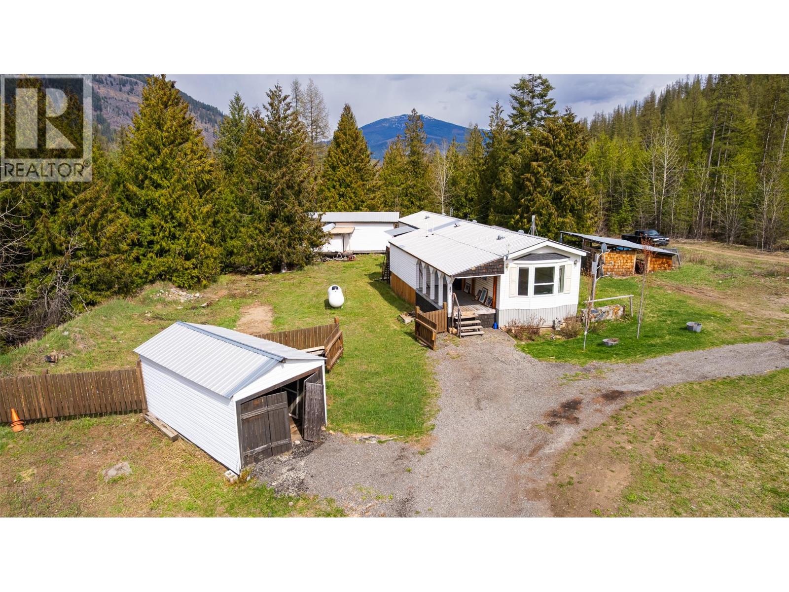 420 Macleod Street, Kitchener, British Columbia  V0B 1W1 - Photo 22 - 10384921