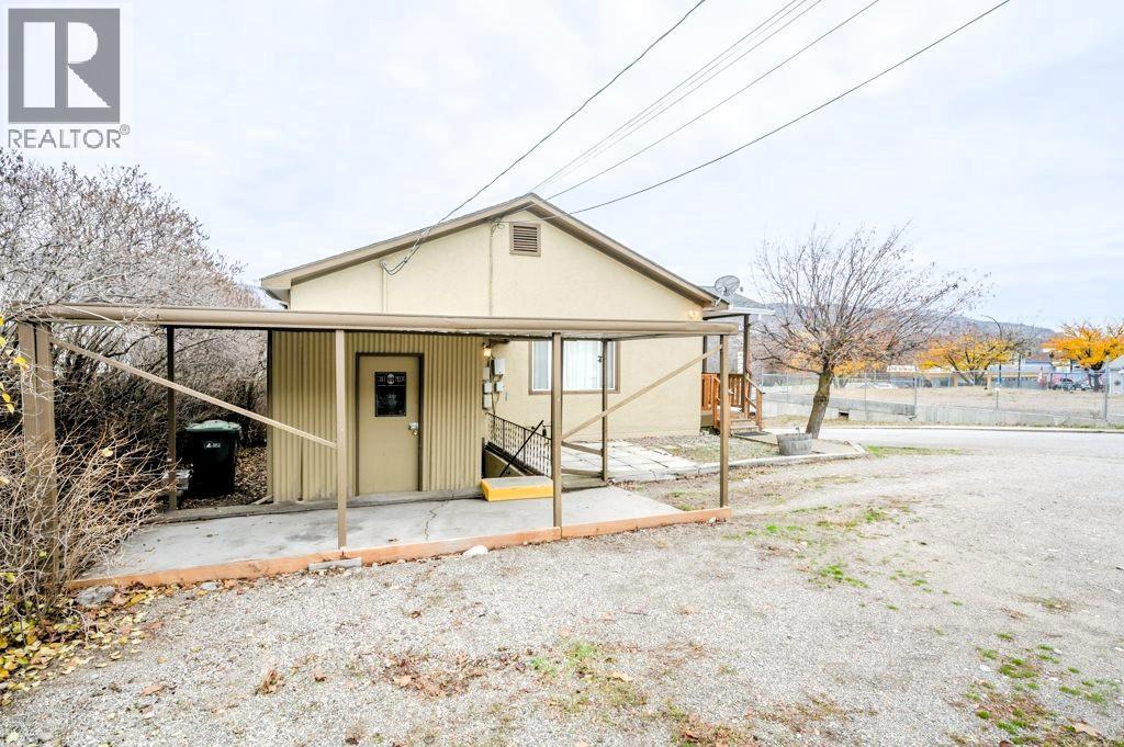 428 Hillcrest Avenue, Oliver, British Columbia  V0H 1T0 - Photo 32 - 10384891