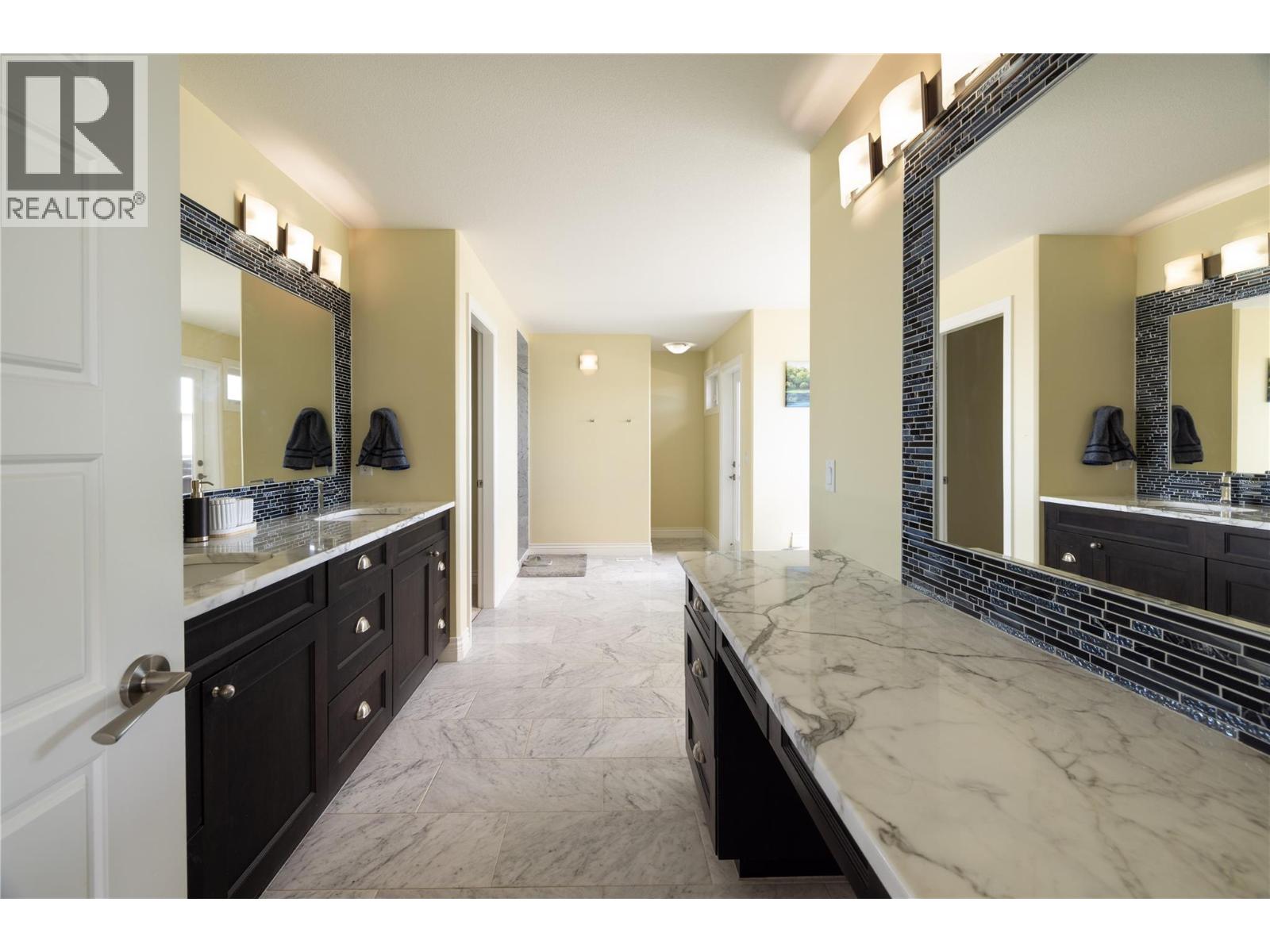 1010 Lamont Court, Kelowna, British Columbia  V1W 5J1 - Photo 22 - 10384640