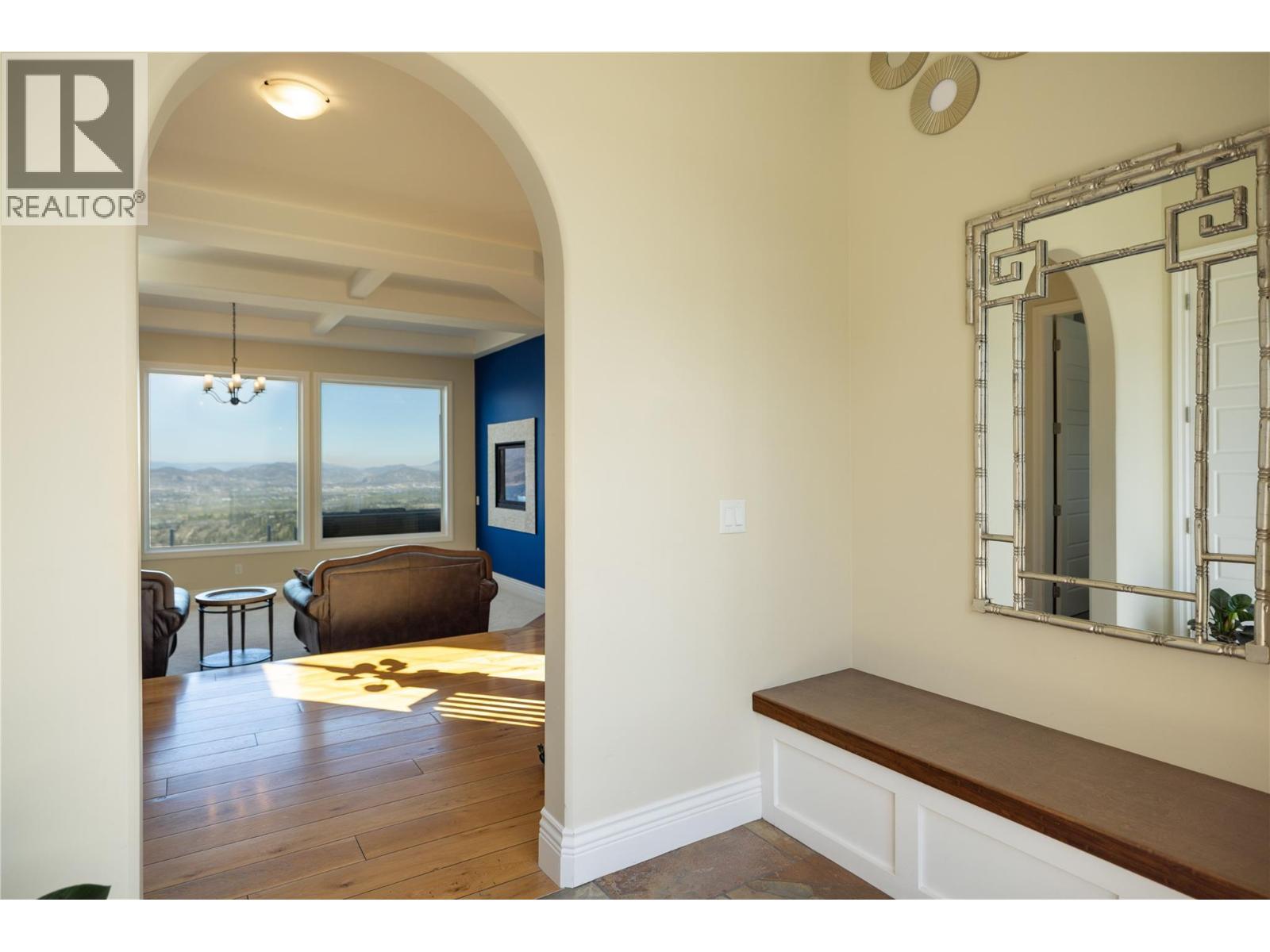 1010 Lamont Court, Kelowna, British Columbia  V1W 5J1 - Photo 5 - 10384640