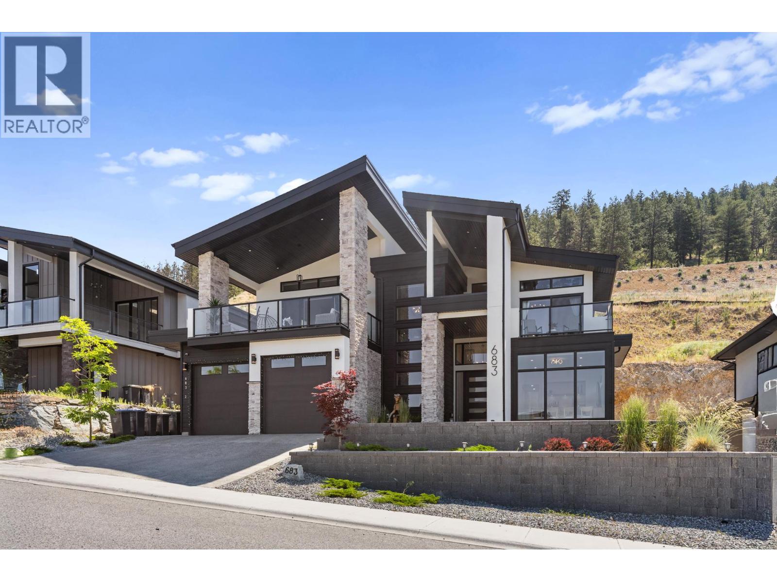 683 Deans Drive, Kelowna, British Columbia  V1P 1A1 - Photo 1 - 10381540