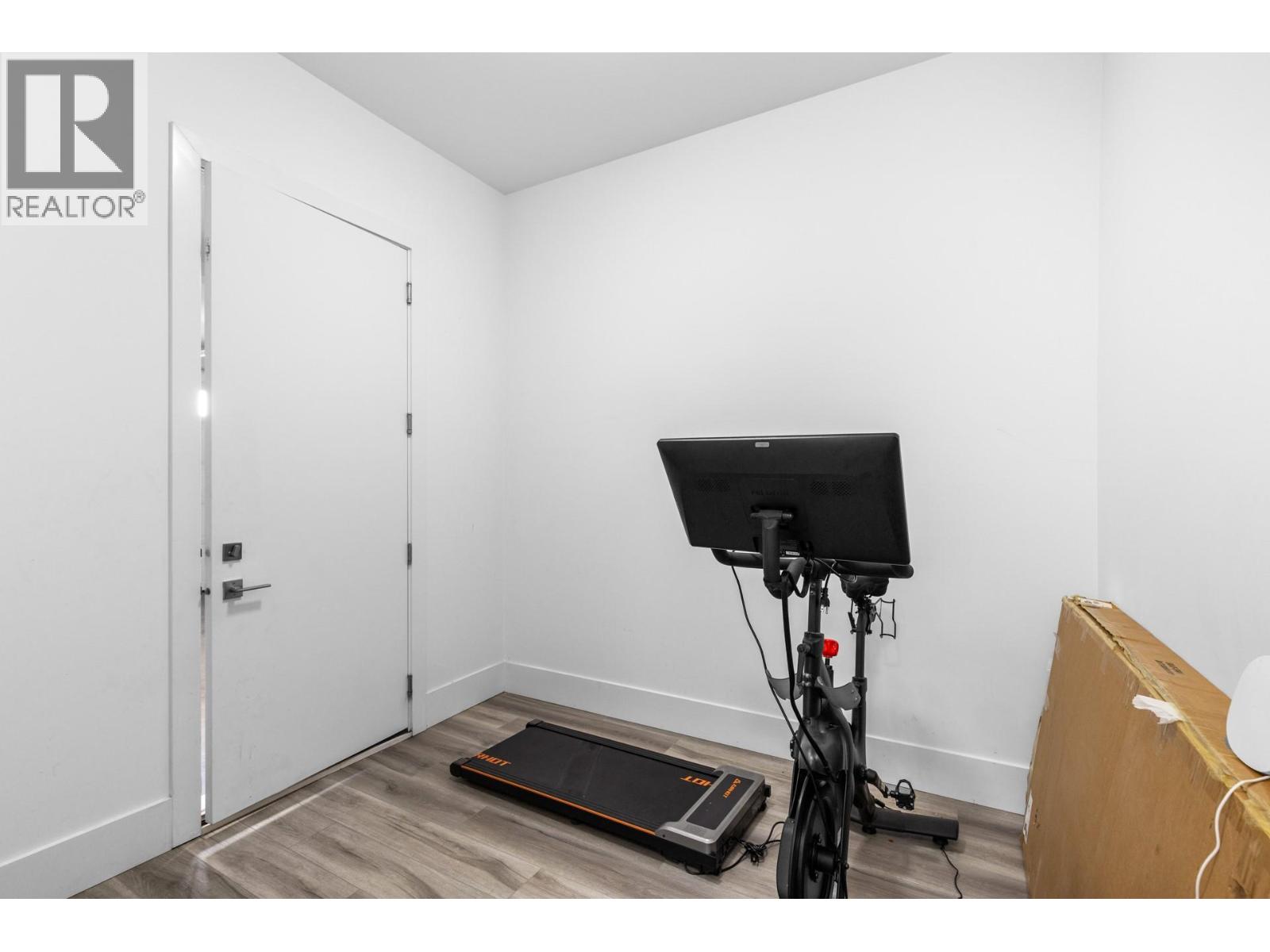 683 Deans Drive, Kelowna, British Columbia  V1P 1A1 - Photo 52 - 10381540