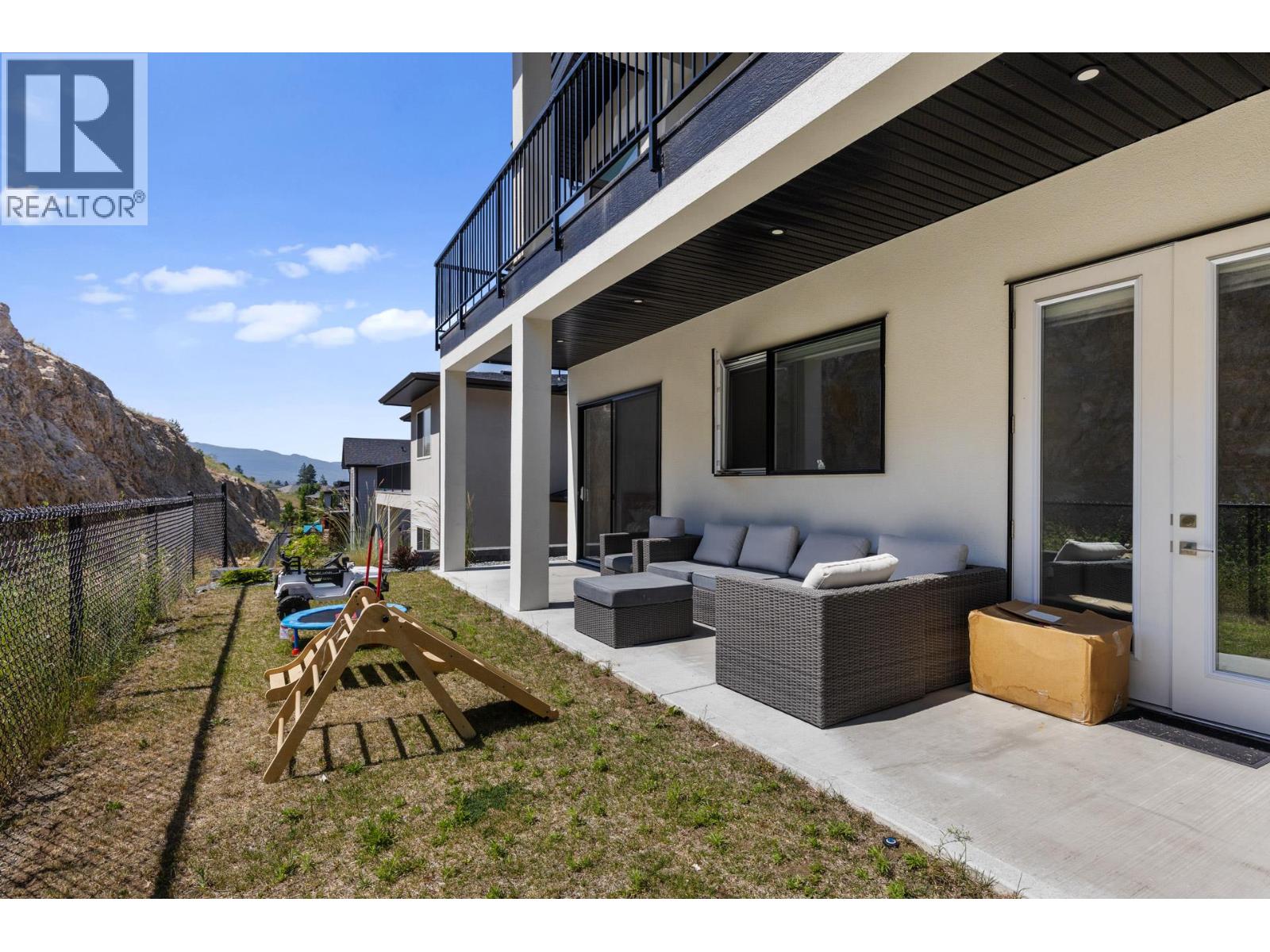 683 Deans Drive, Kelowna, British Columbia  V1P 1A1 - Photo 62 - 10381540