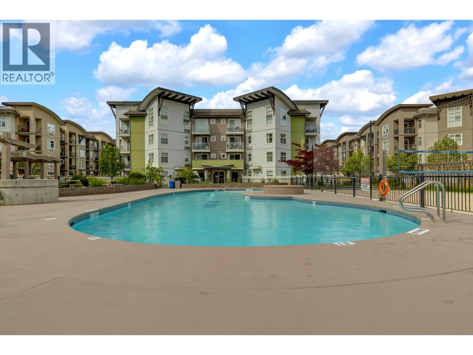 547 Yates Road Unit# 401, Kelowna, British Columbia  V1V 2T7 - Photo 1 - 10384979