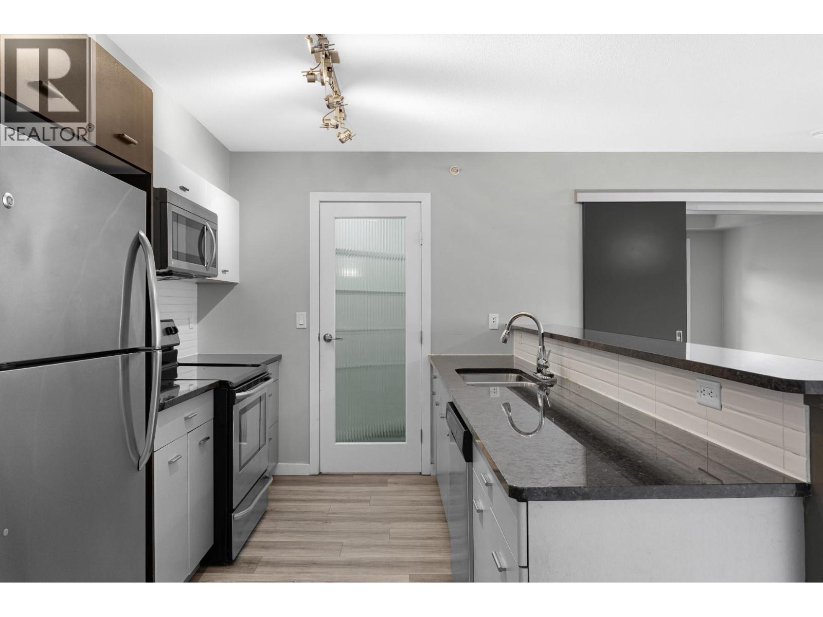 547 Yates Road Unit# 401, Kelowna, British Columbia  V1V 2T7 - Photo 7 - 10384979