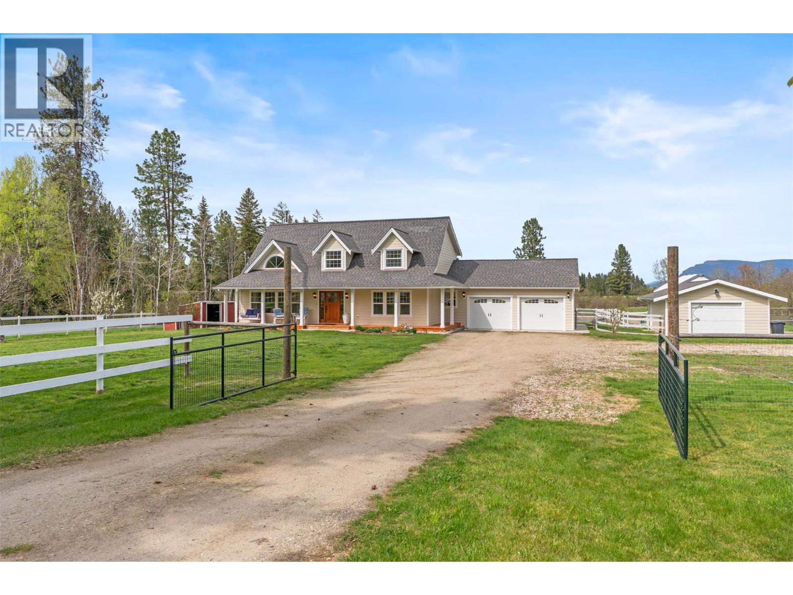 1375 Mountain View Road, Spallumcheen, British Columbia  V4Y 0S4 - Photo 3 - 10384941