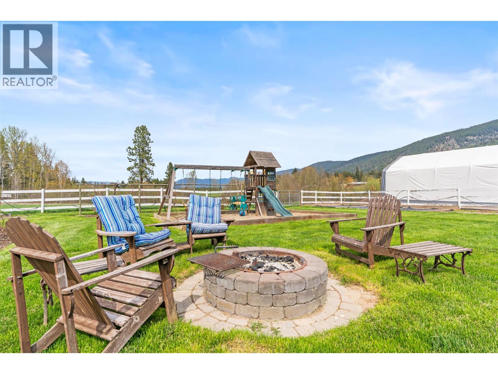 1375 Mountain View Road, Spallumcheen, British Columbia  V4Y 0S4 - Photo 44 - 10384941