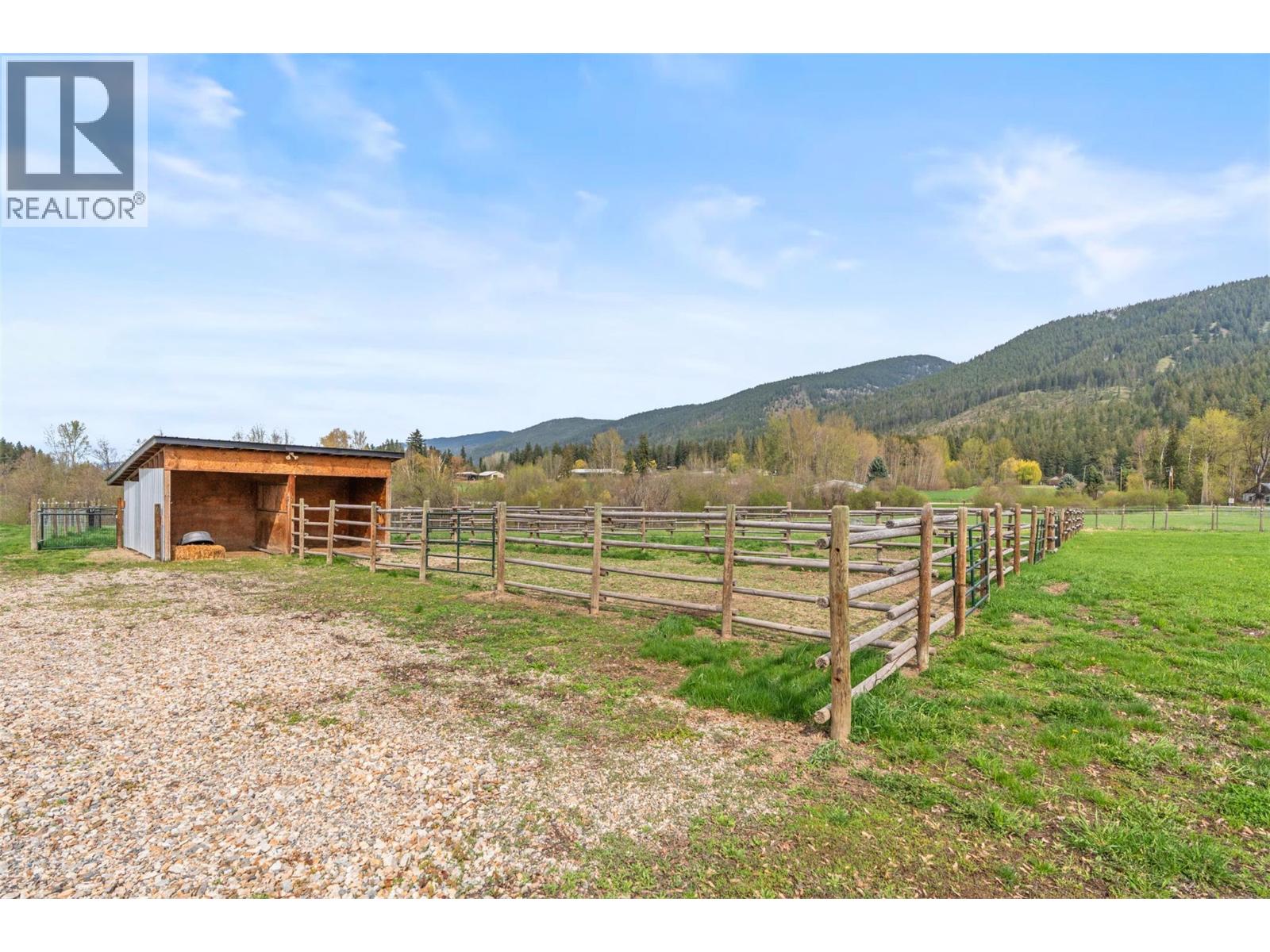 1375 Mountain View Road, Spallumcheen, British Columbia  V4Y 0S4 - Photo 61 - 10384941