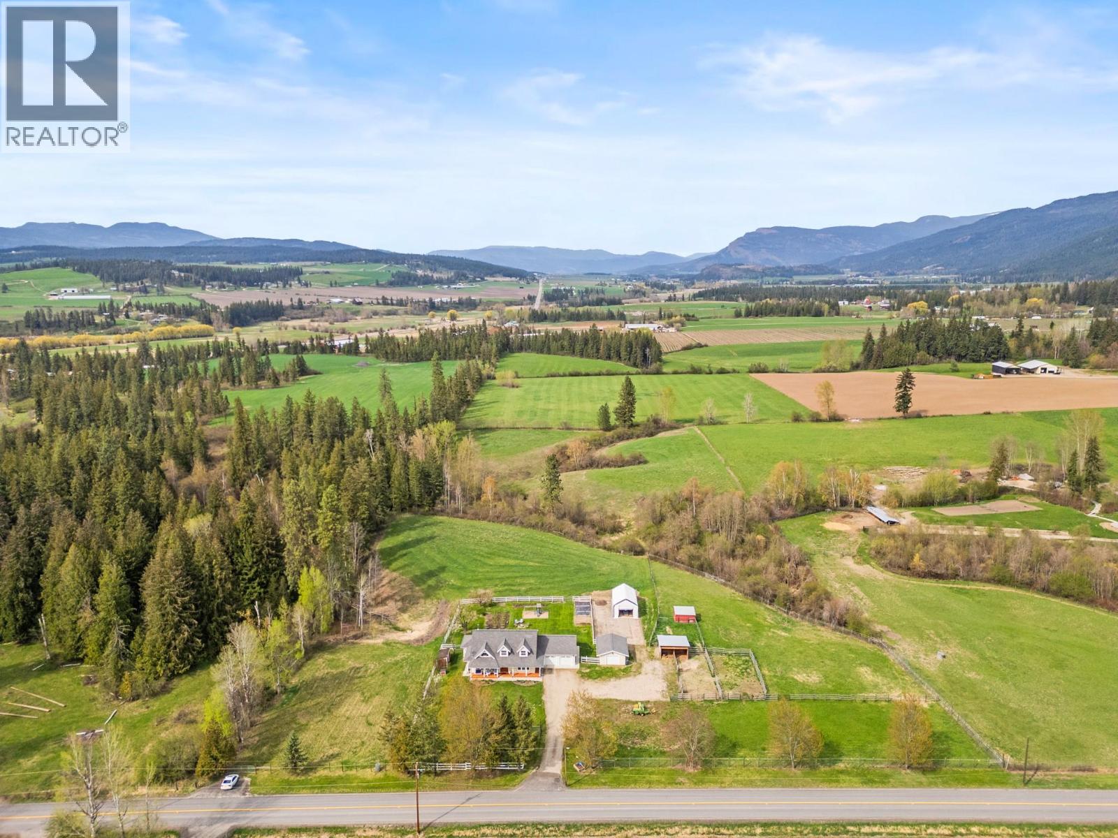 1375 Mountain View Road, Spallumcheen, British Columbia  V4Y 0S4 - Photo 65 - 10384941