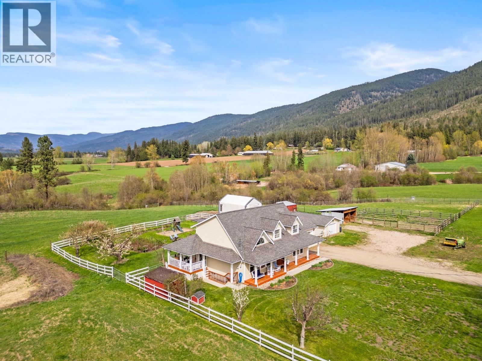 1375 Mountain View Road, Spallumcheen, British Columbia  V4Y 0S4 - Photo 70 - 10384941