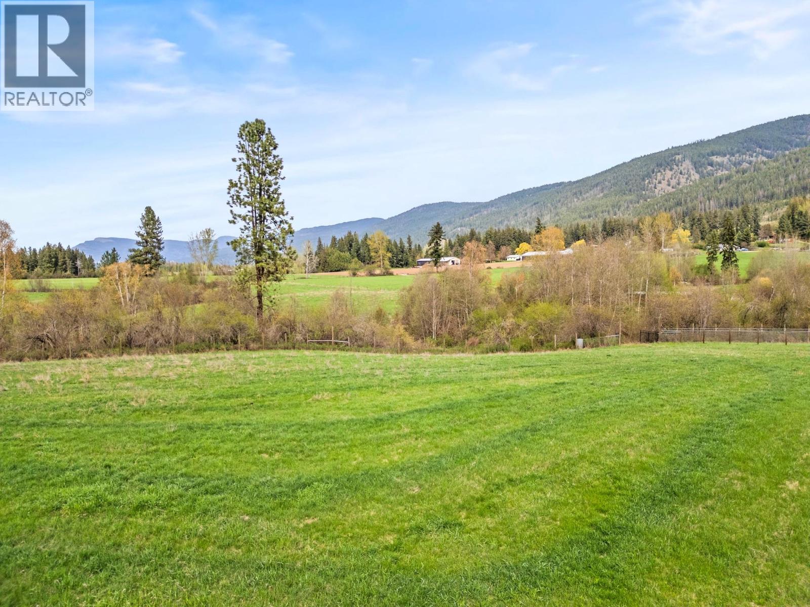 1375 Mountain View Road, Spallumcheen, British Columbia  V4Y 0S4 - Photo 75 - 10384941