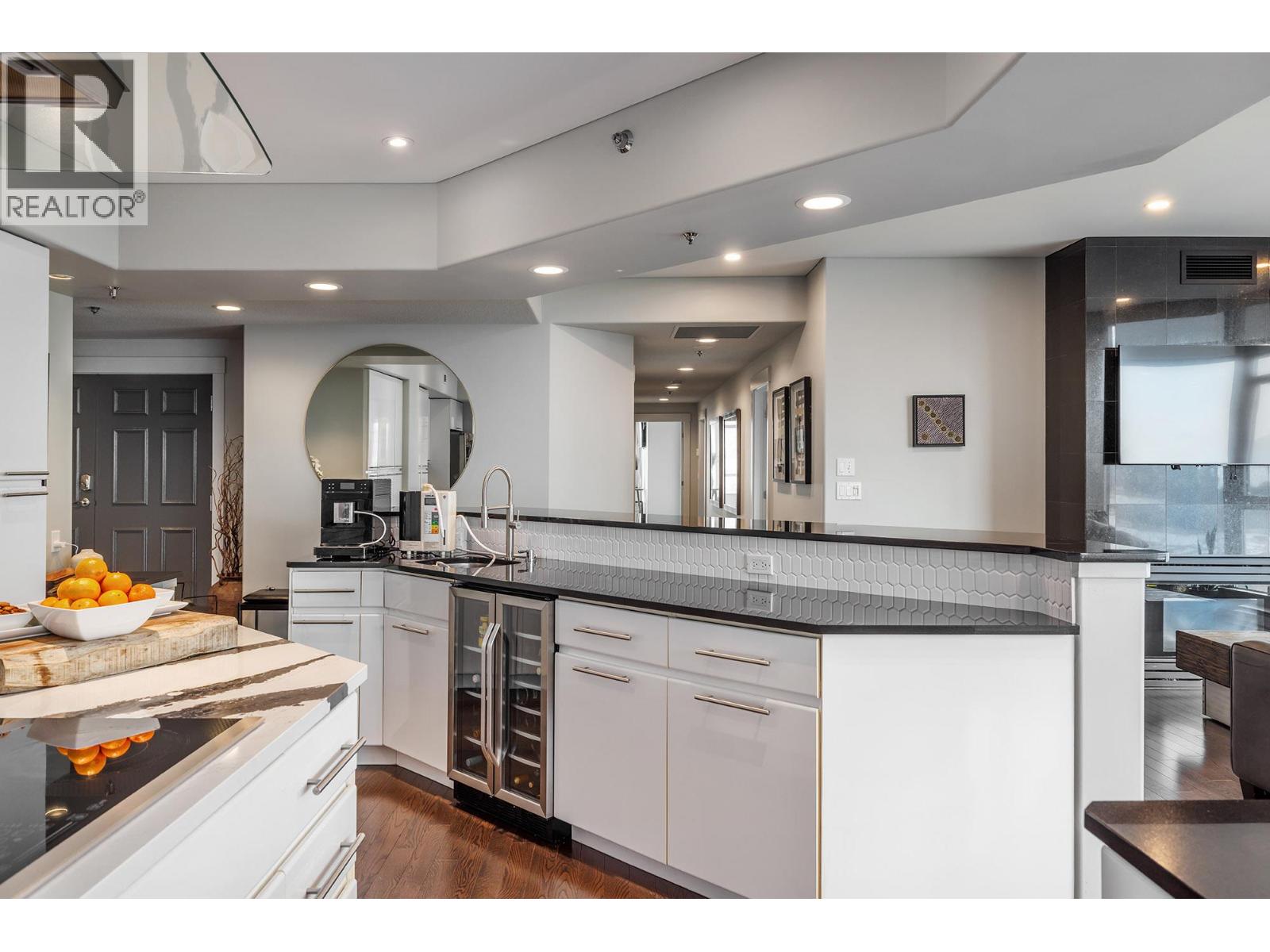 1152 Sunset Drive Unit# 1601, Kelowna, British Columbia  V1Y 9R7 - Photo 19 - 10384825