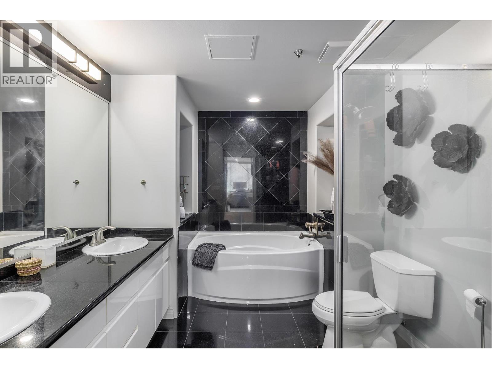 1152 Sunset Drive Unit# 1601, Kelowna, British Columbia  V1Y 9R7 - Photo 25 - 10384825