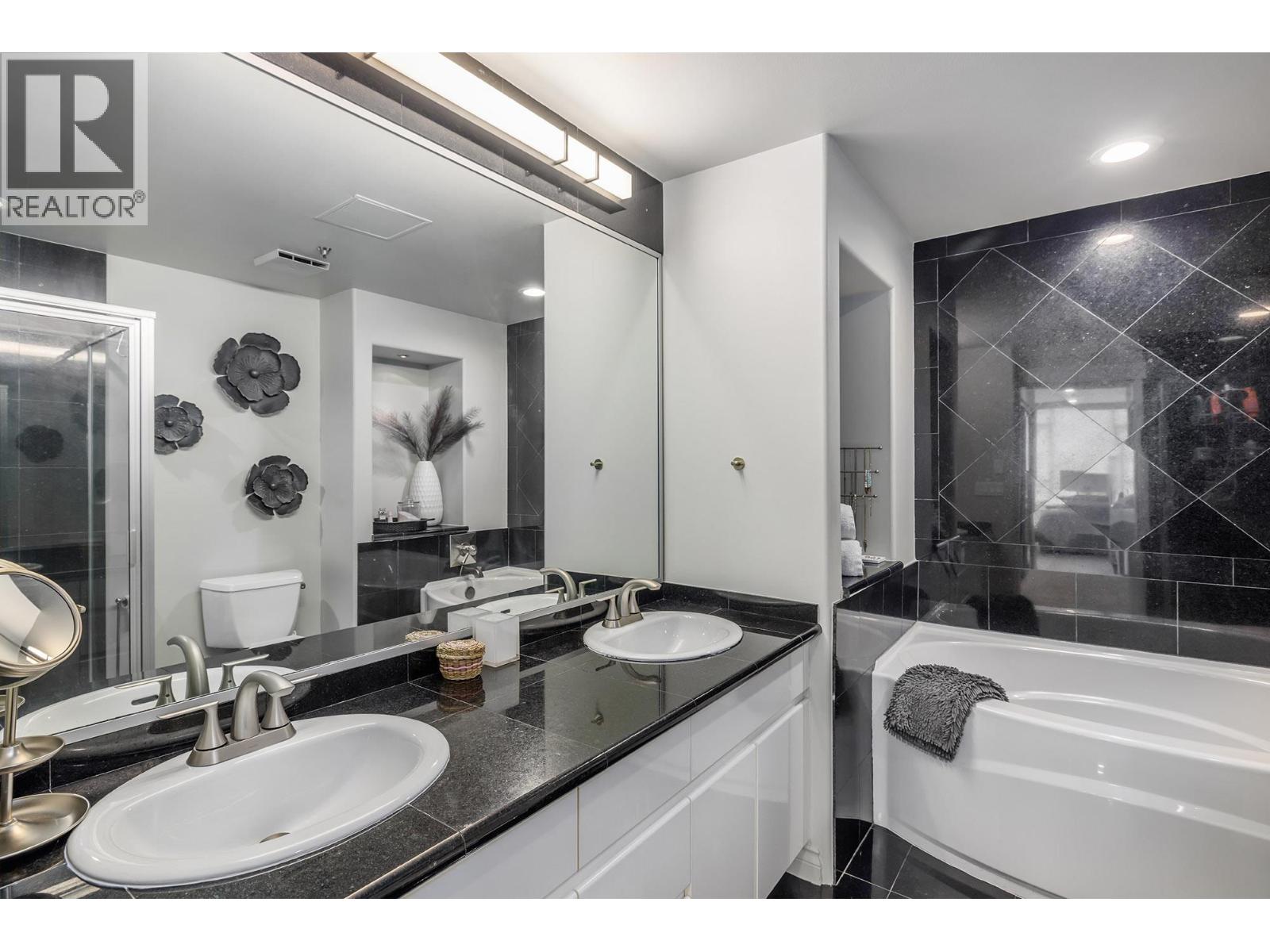 1152 Sunset Drive Unit# 1601, Kelowna, British Columbia  V1Y 9R7 - Photo 26 - 10384825