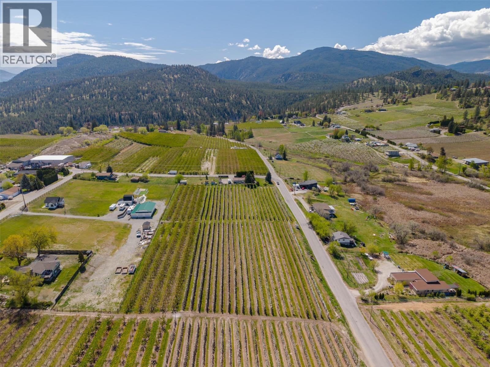 5803 Lewes Avenue, Summerland, British Columbia  V0H 1Z2 - Photo 5 - 10384822