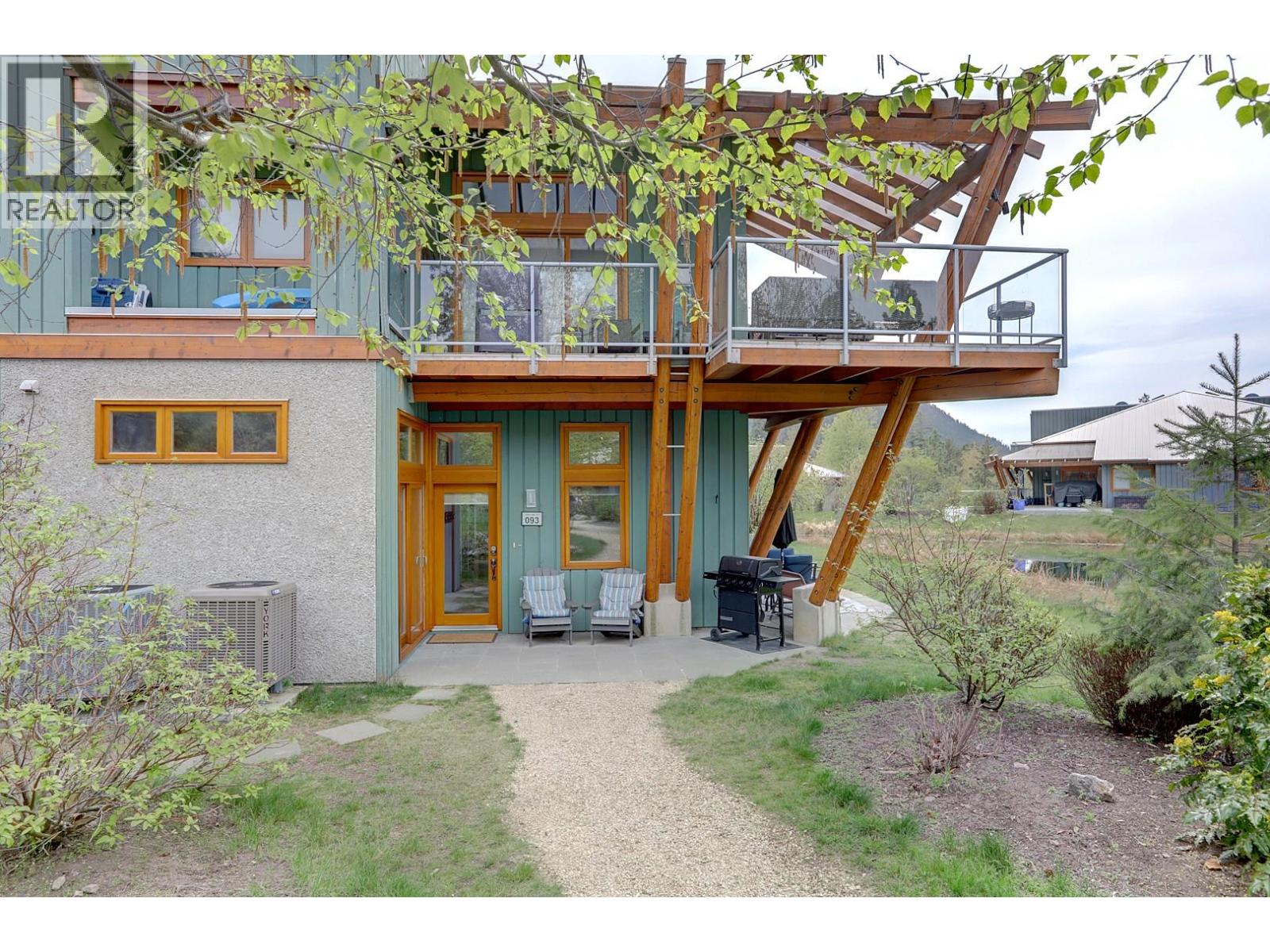 9845 Eastside Road Unit# 93, Vernon, British Columbia  V1H 1Z2 - Photo 2 - 10384791