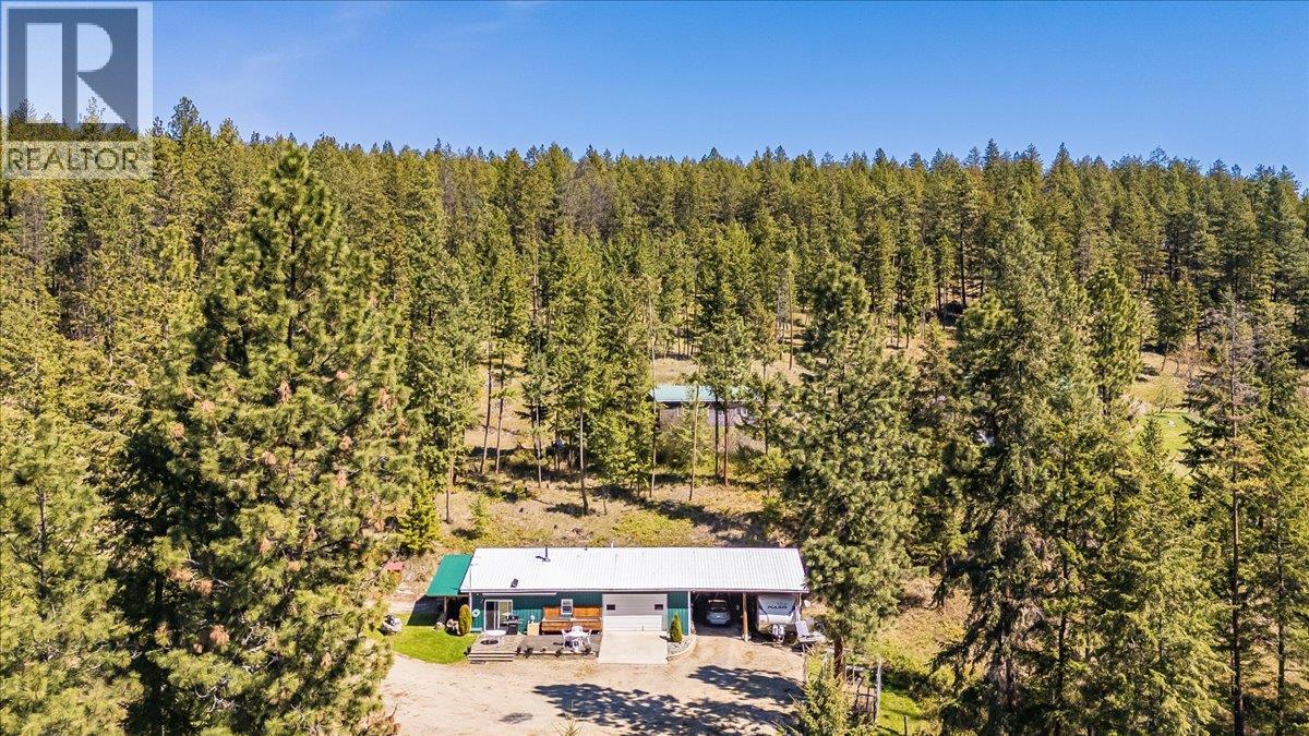 7465 Broadwater Road, Castlegar, British Columbia  V1N 4V8 - Photo 3 - 10384692