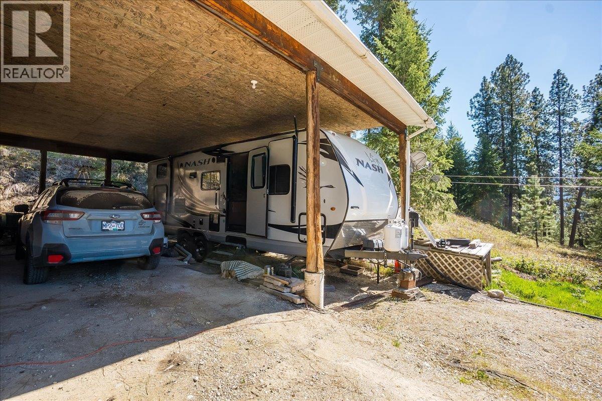 7465 Broadwater Road, Castlegar, British Columbia  V1N 4V8 - Photo 48 - 10384692
